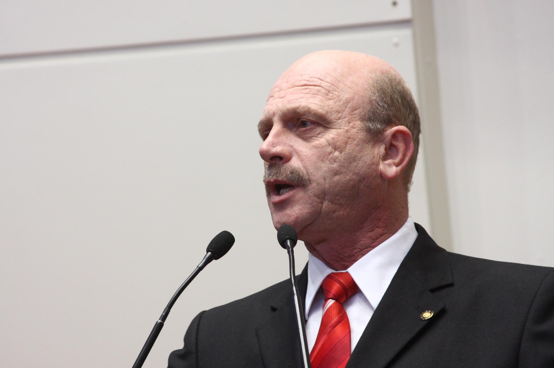 Deputado Ronaldo Benedet (PMDB)
