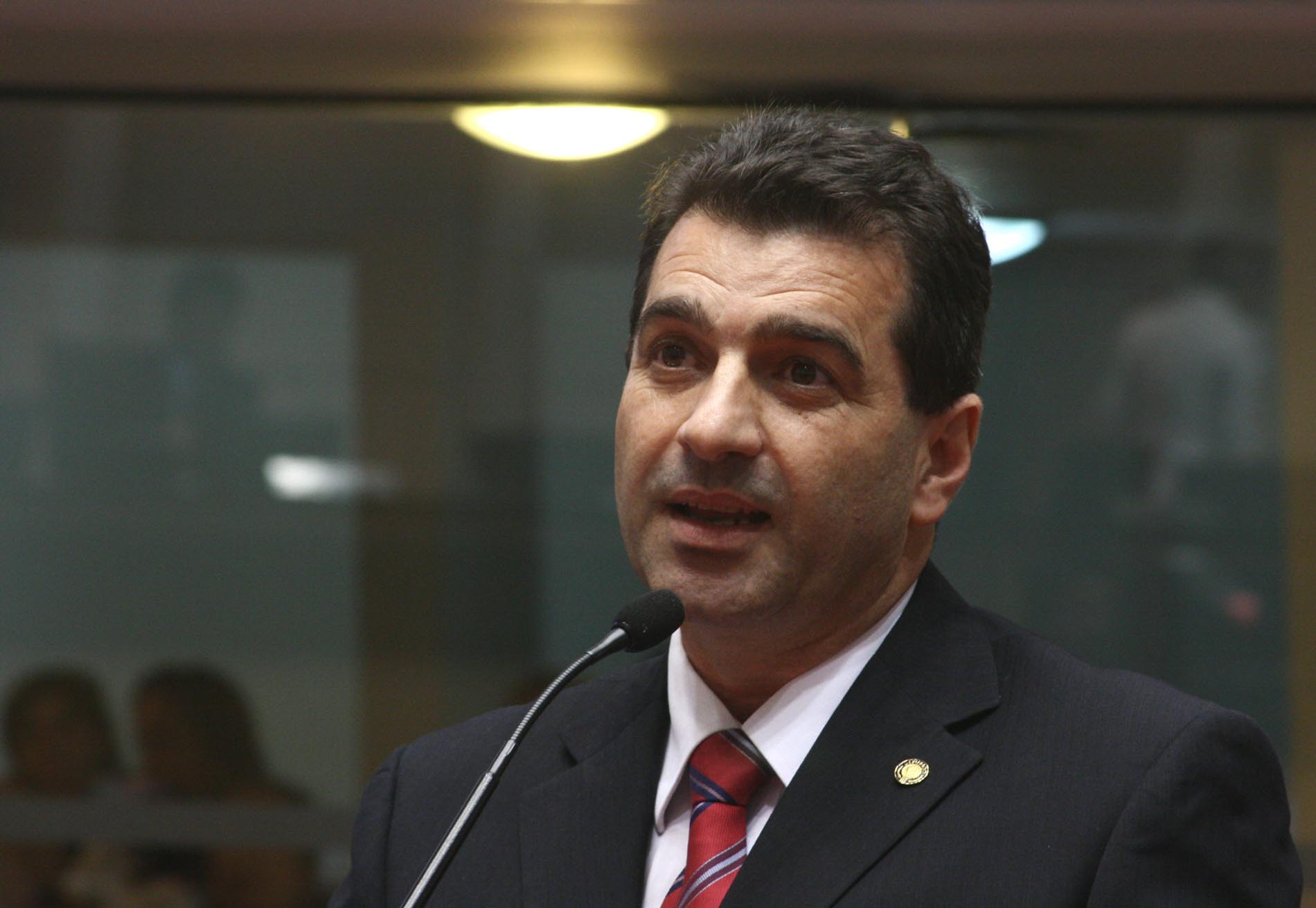 Deputado Valdir Cobalchini (PMDB)