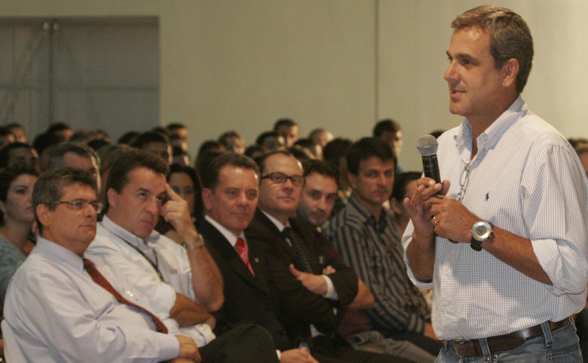Brasil em Debate – José Roberto Guimarães