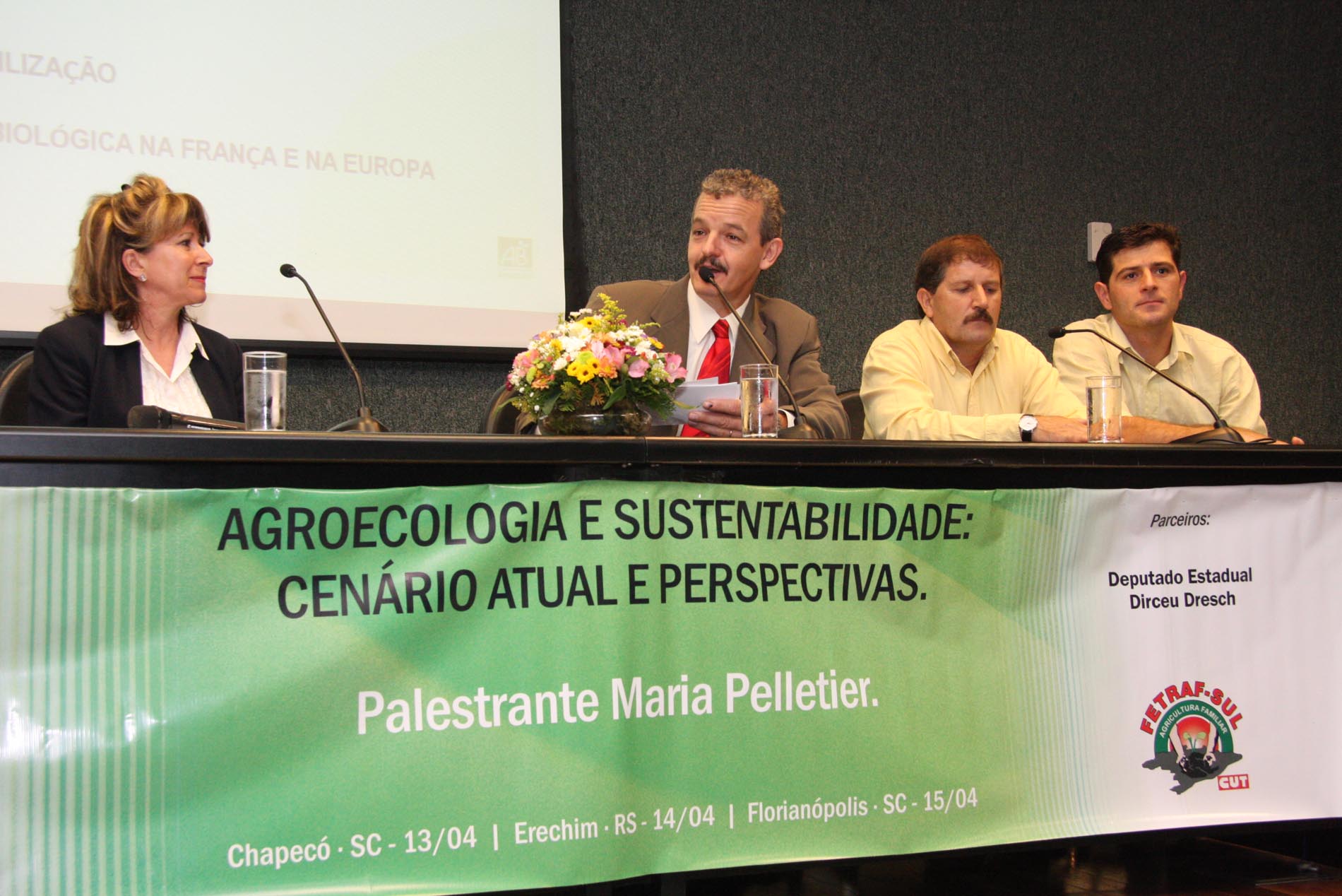 Empresária francesa afirma que modelo agrícola tradicional chegou ao limite