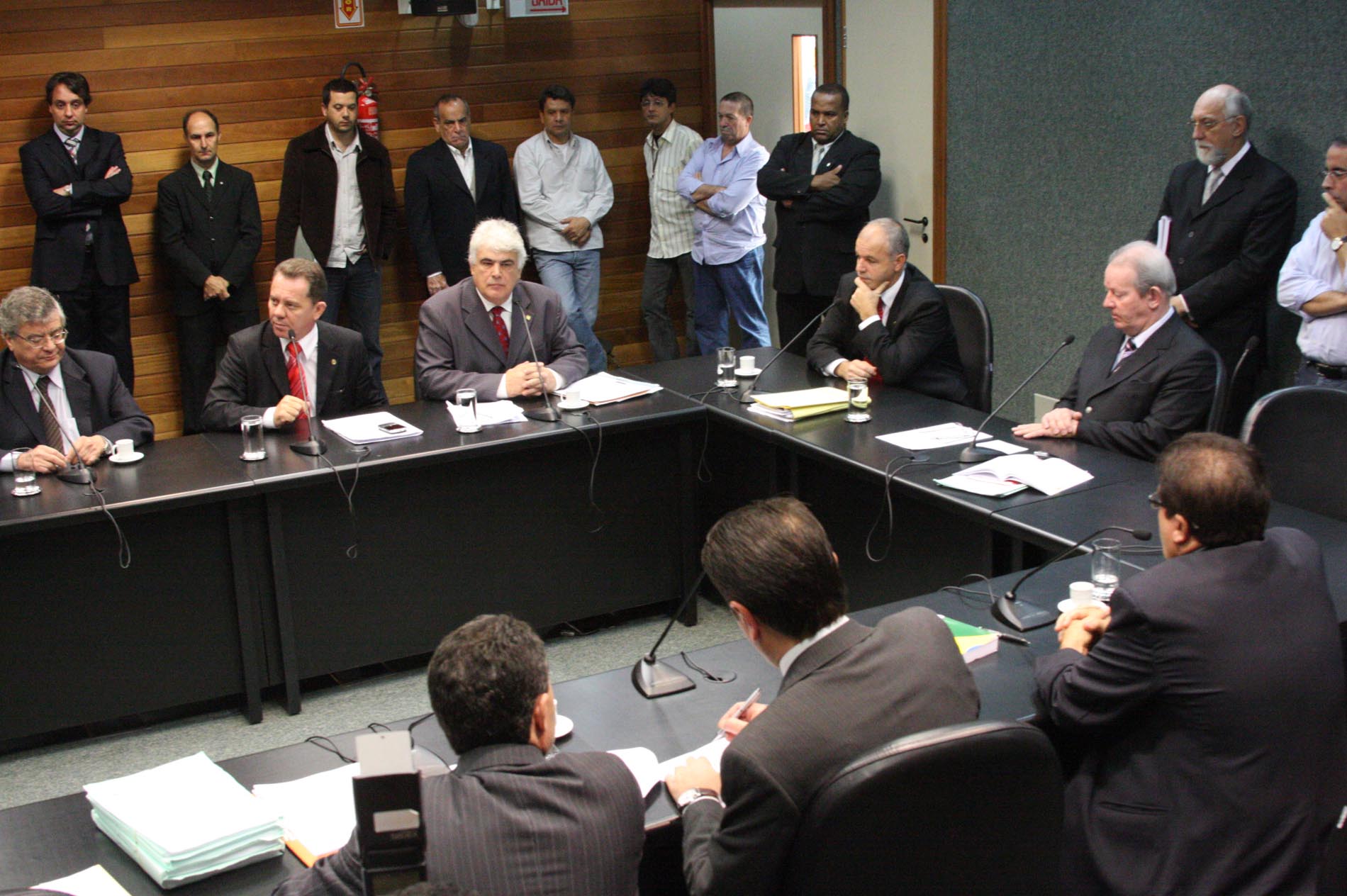 Comissão de Constituição e Justiça