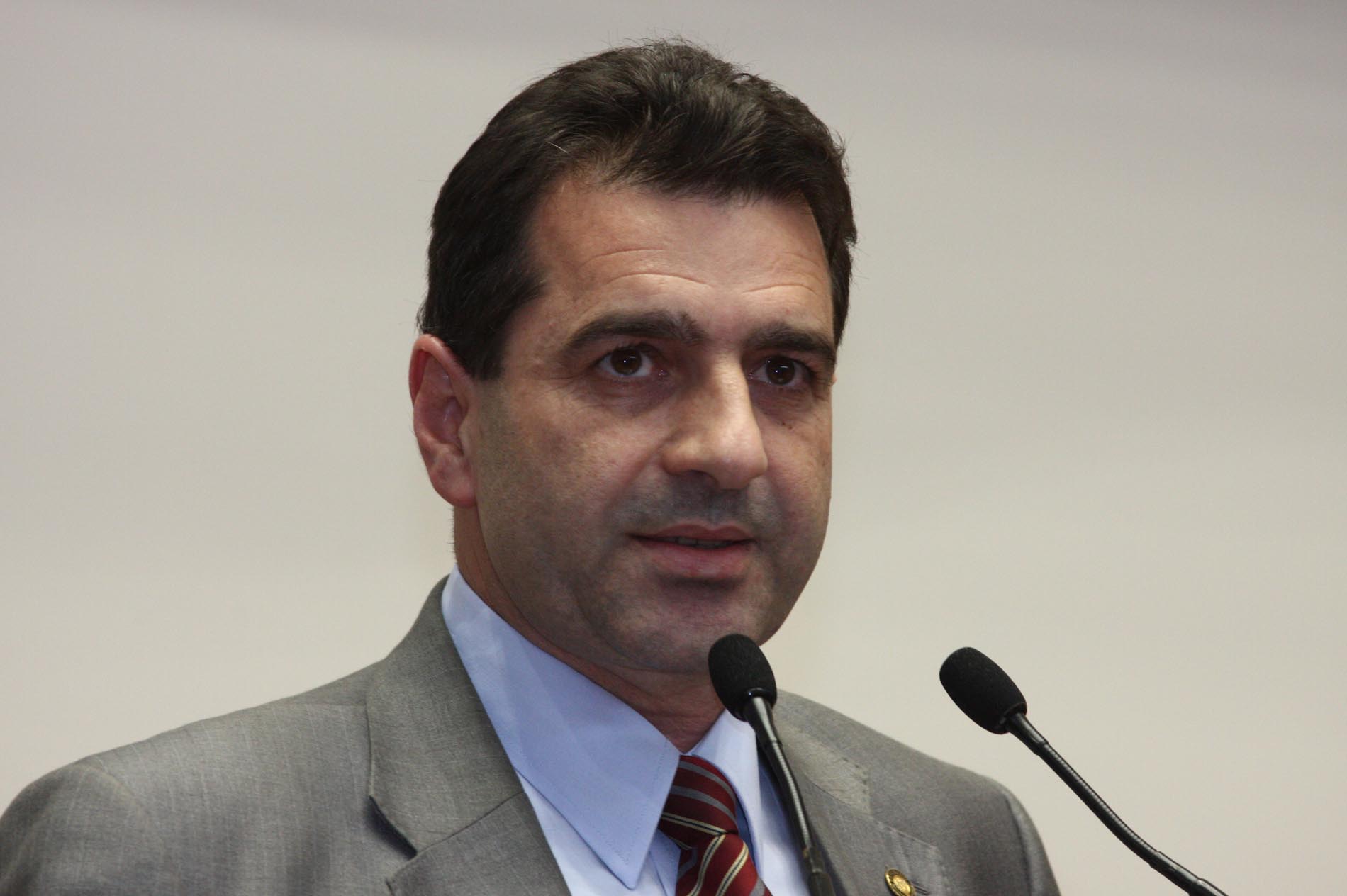 Deputado Valdir Cobalchini (PMDB)