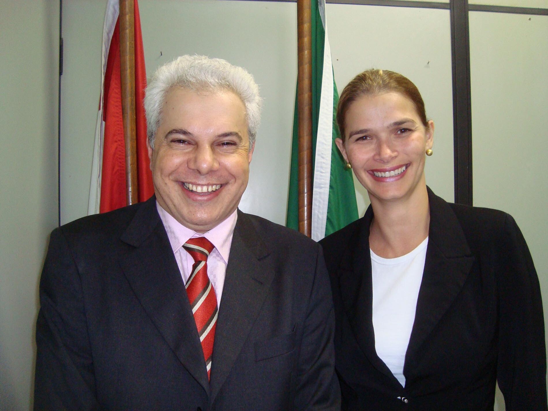 Dos Gabinetes – Deputada Angela Albino recebe prefeito de Campo Erê