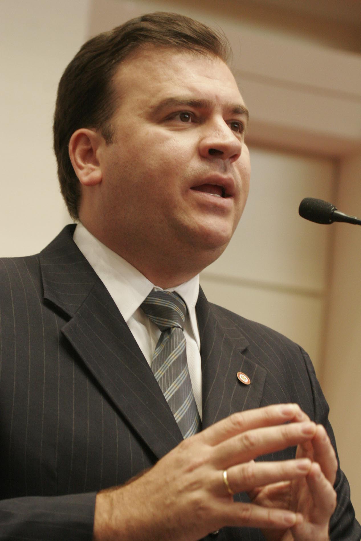 Giancarlo Tomelin retorna ao Legislativo