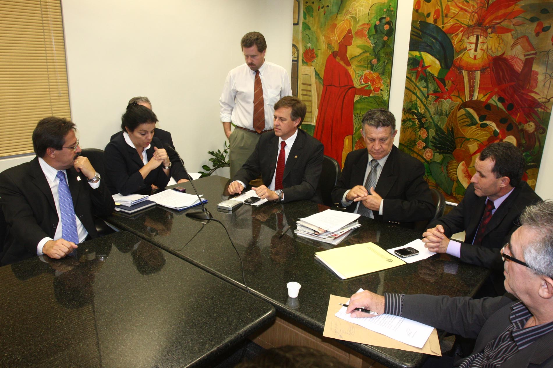 Frente Parlamentar vai debater substituição tributária em audiência