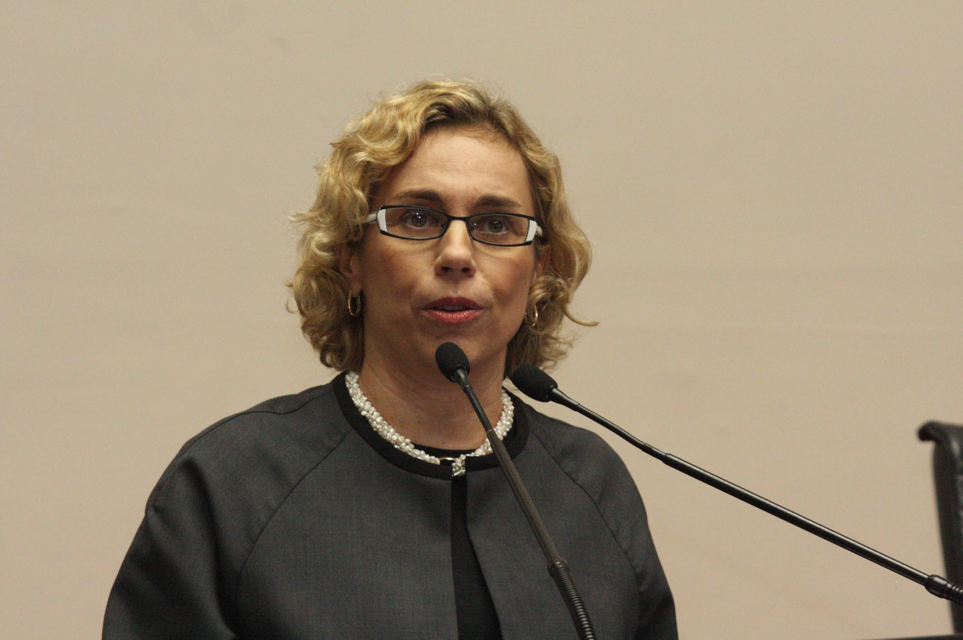 Deputada Ana Paula Lima (PT)