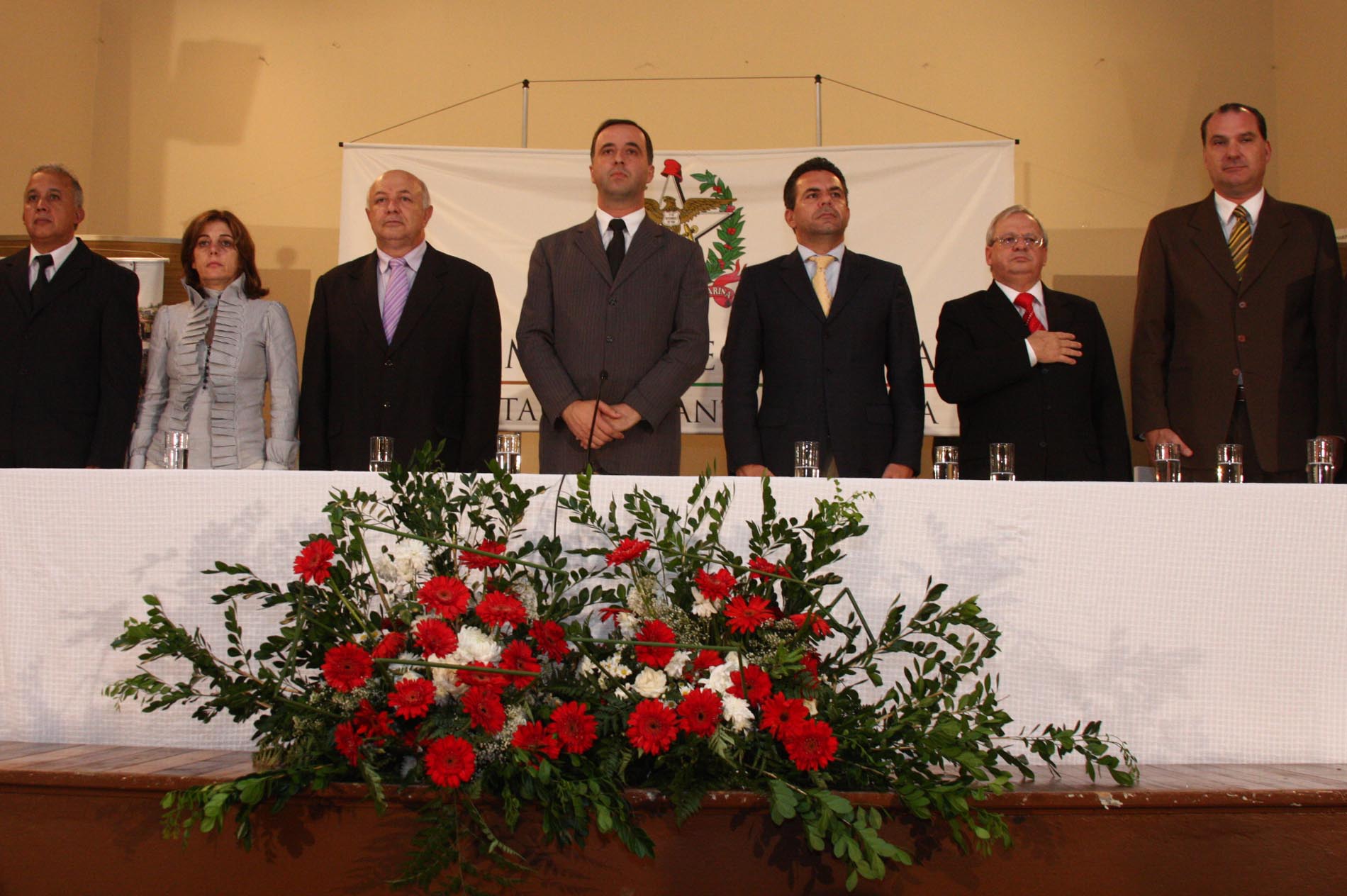 Legislativo presta homenagem a comunidade terapêutica Desafio Jovem de Criciúma