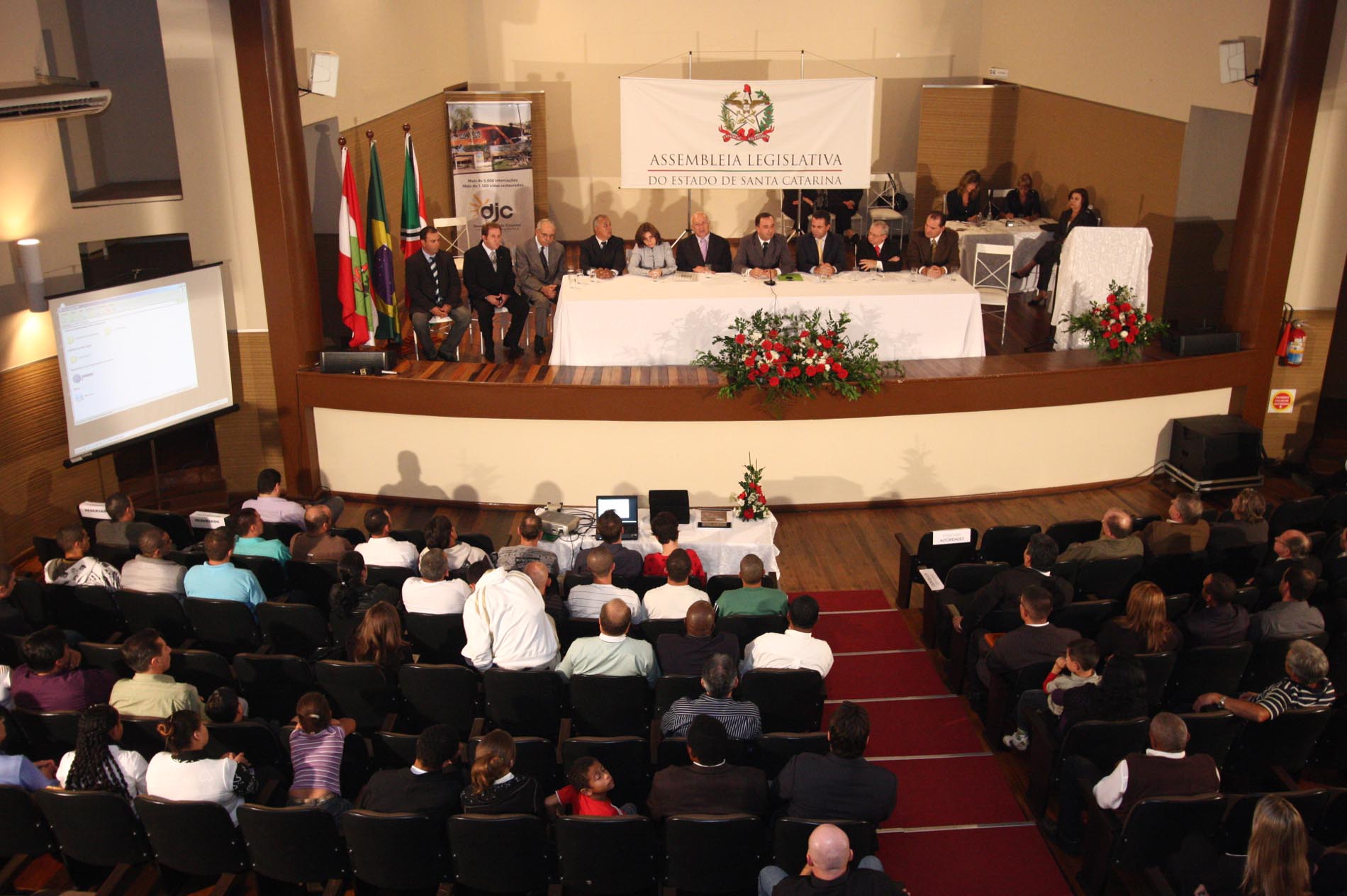 Sessão solene em comemoração aos 25 anos (Jubileu de Prata) da Comunidade Terapêutica Desafio Jovem de Criciúma (DJC)