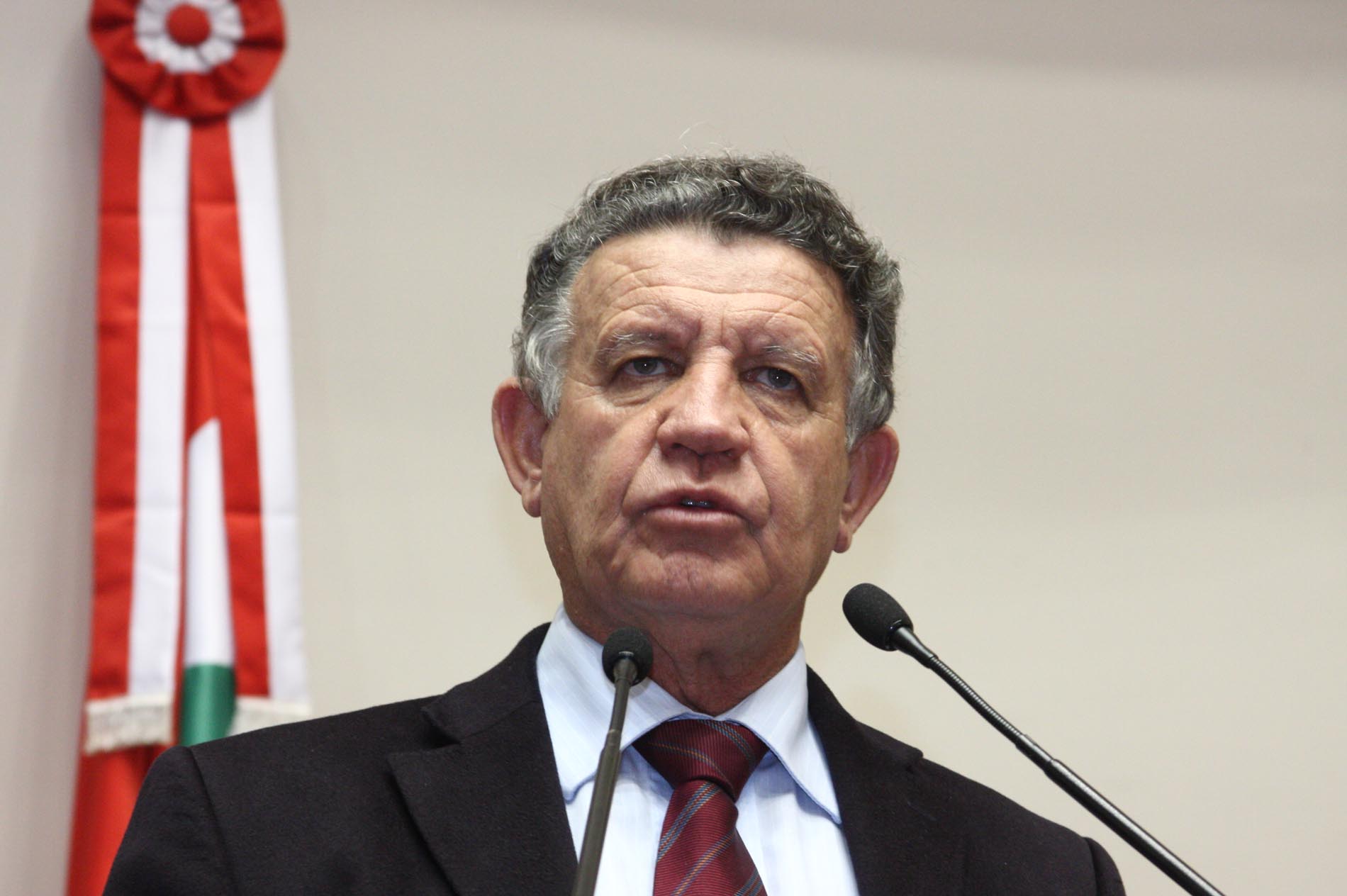 Deputado Edison Andrino (PMDB)