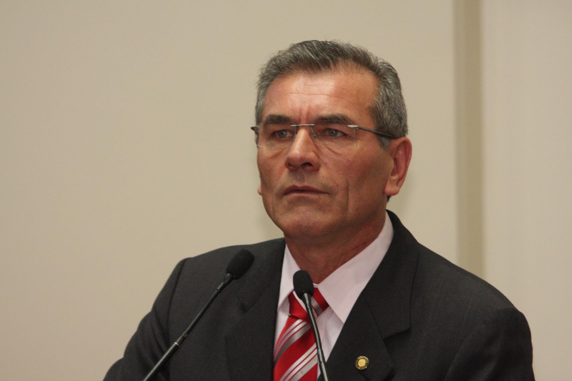 Dos Gabinetes – Silvio questiona  resultado prático das audiências do orçamento regionalizado