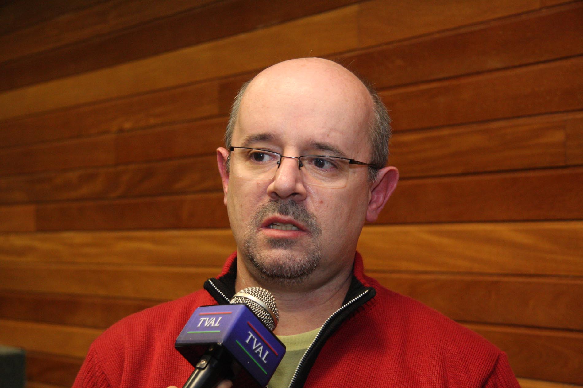 Debate - Dia Internacional Contra a Homofobia - Roberto Warken