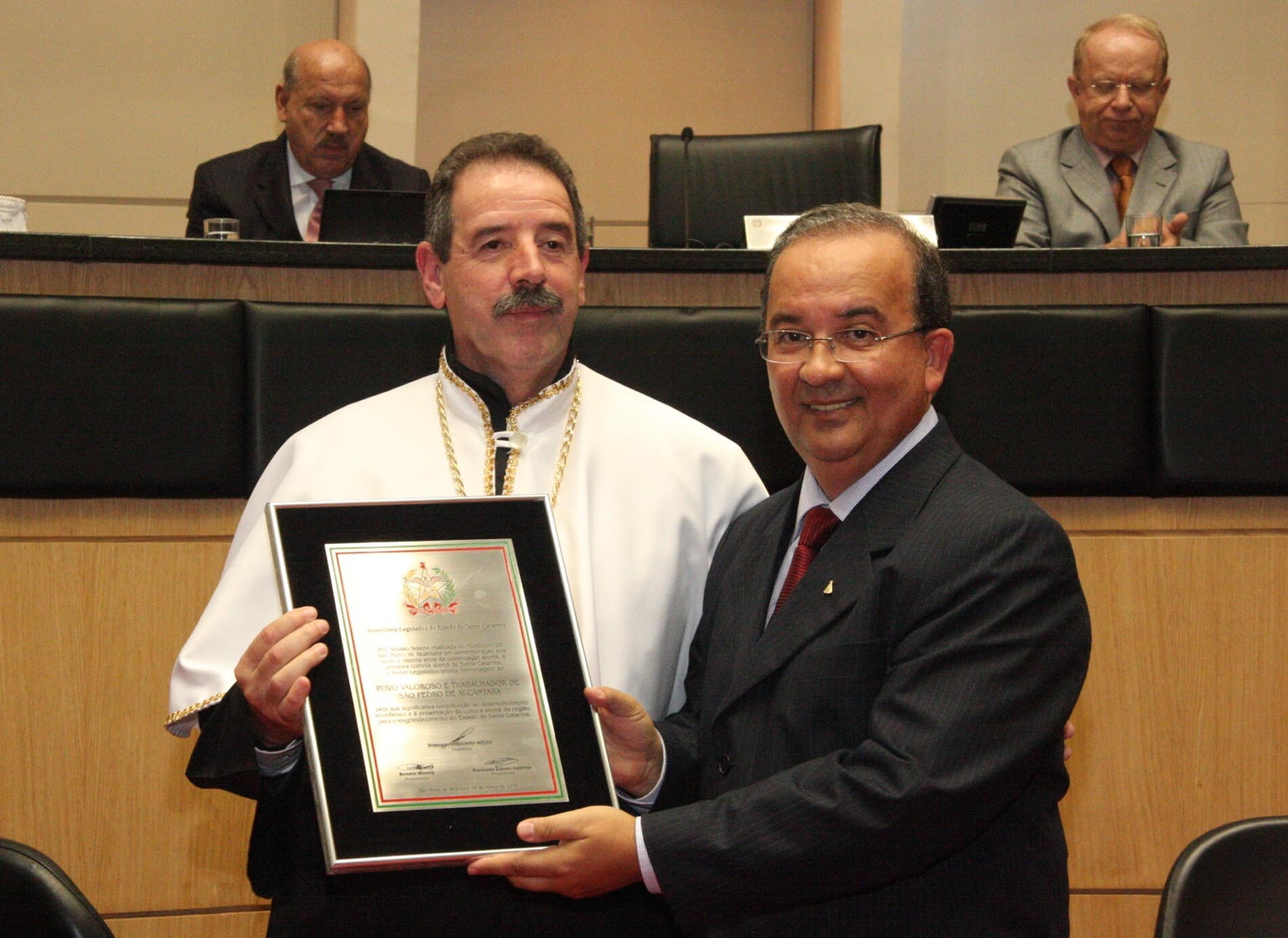 Dos Gabinetes – Sessão solene homenageia 45 anos da Udesc