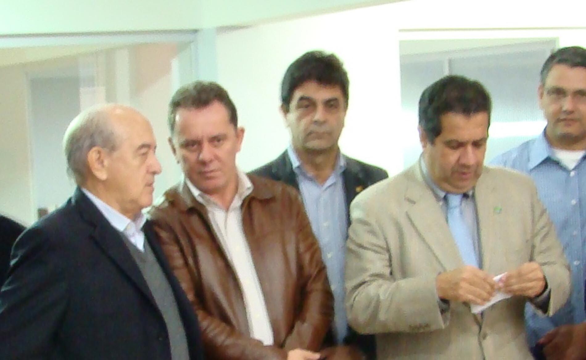 Dos Gabinetes – Dagomar Carneiro participa da inauguração de 4 postos do SINE com o ministro do trab