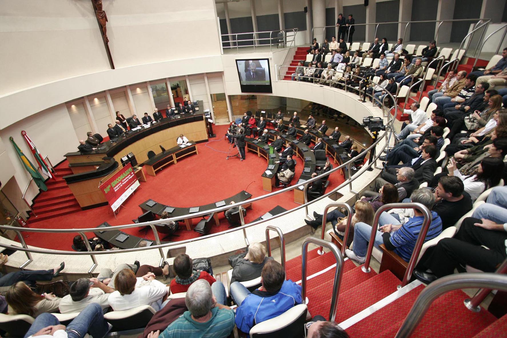 Sessão Especial em homenagem à Federação das Associações de Micro e Pequenas Empresas de Santa Catarina - FAMPESC