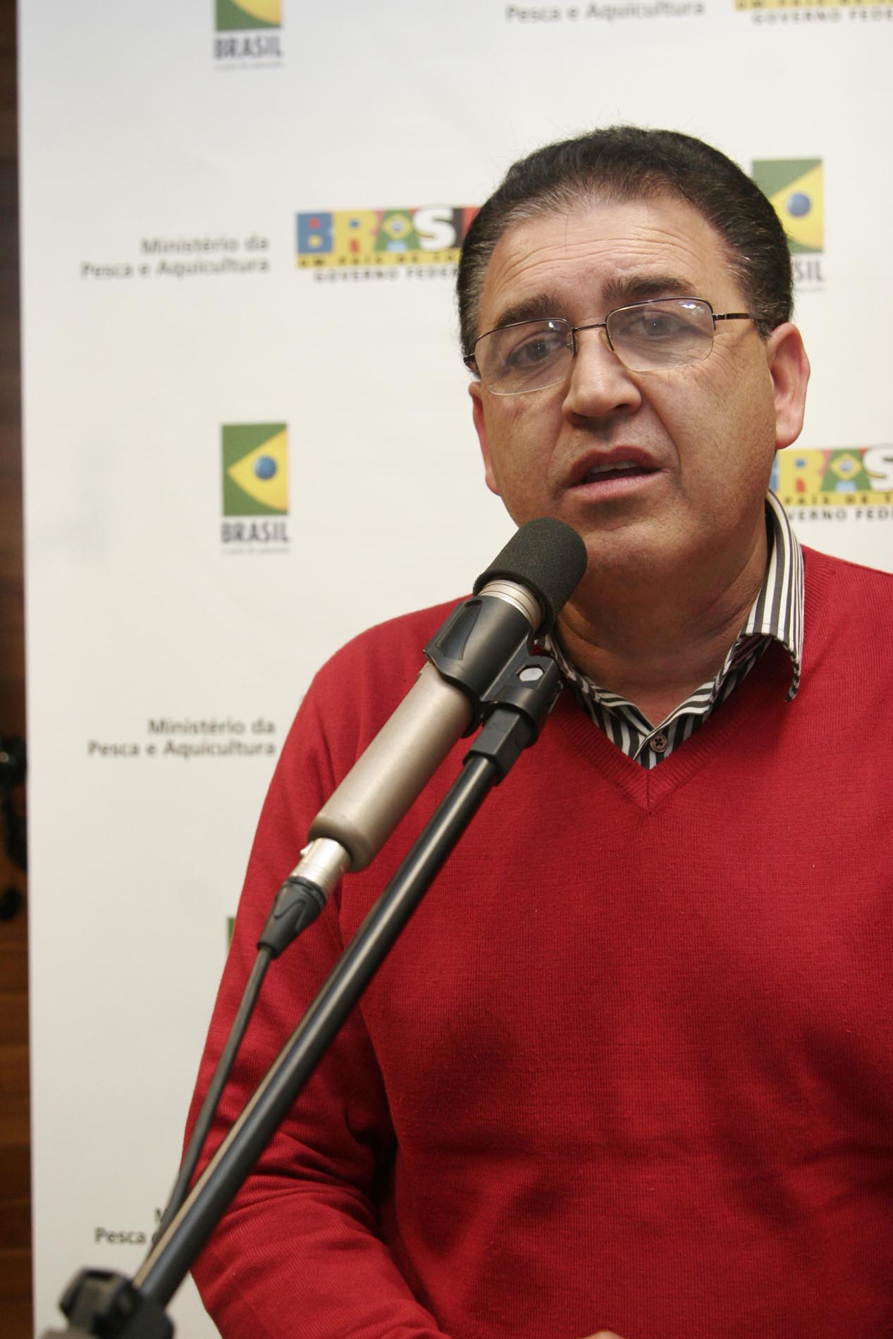 Cerimônia de entrega de 19 máquinas agrícolas