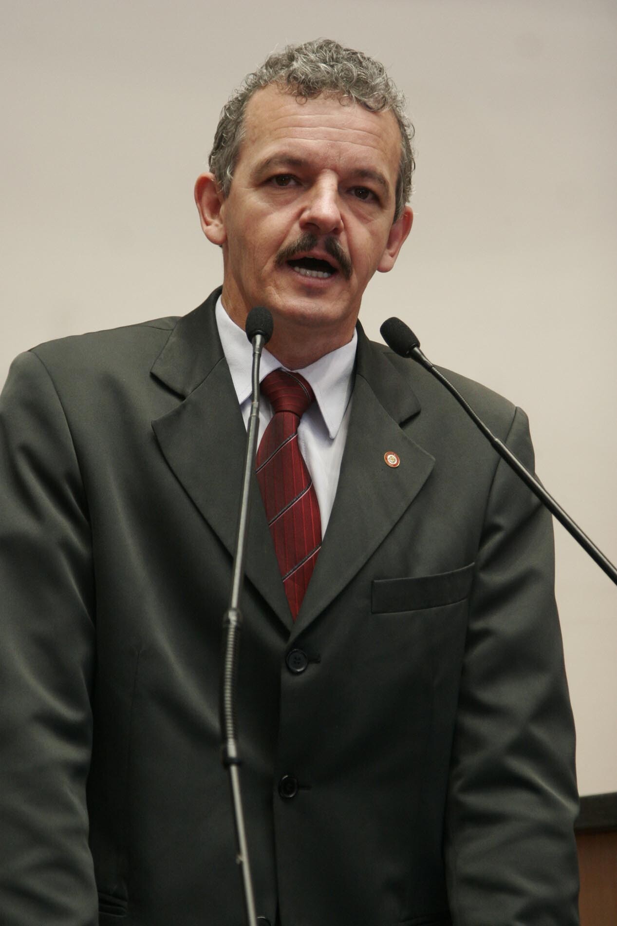 Dos Gabinetes – Dresch destaca realização do II Encontro Nacional de Habitação da Agricultura Famili