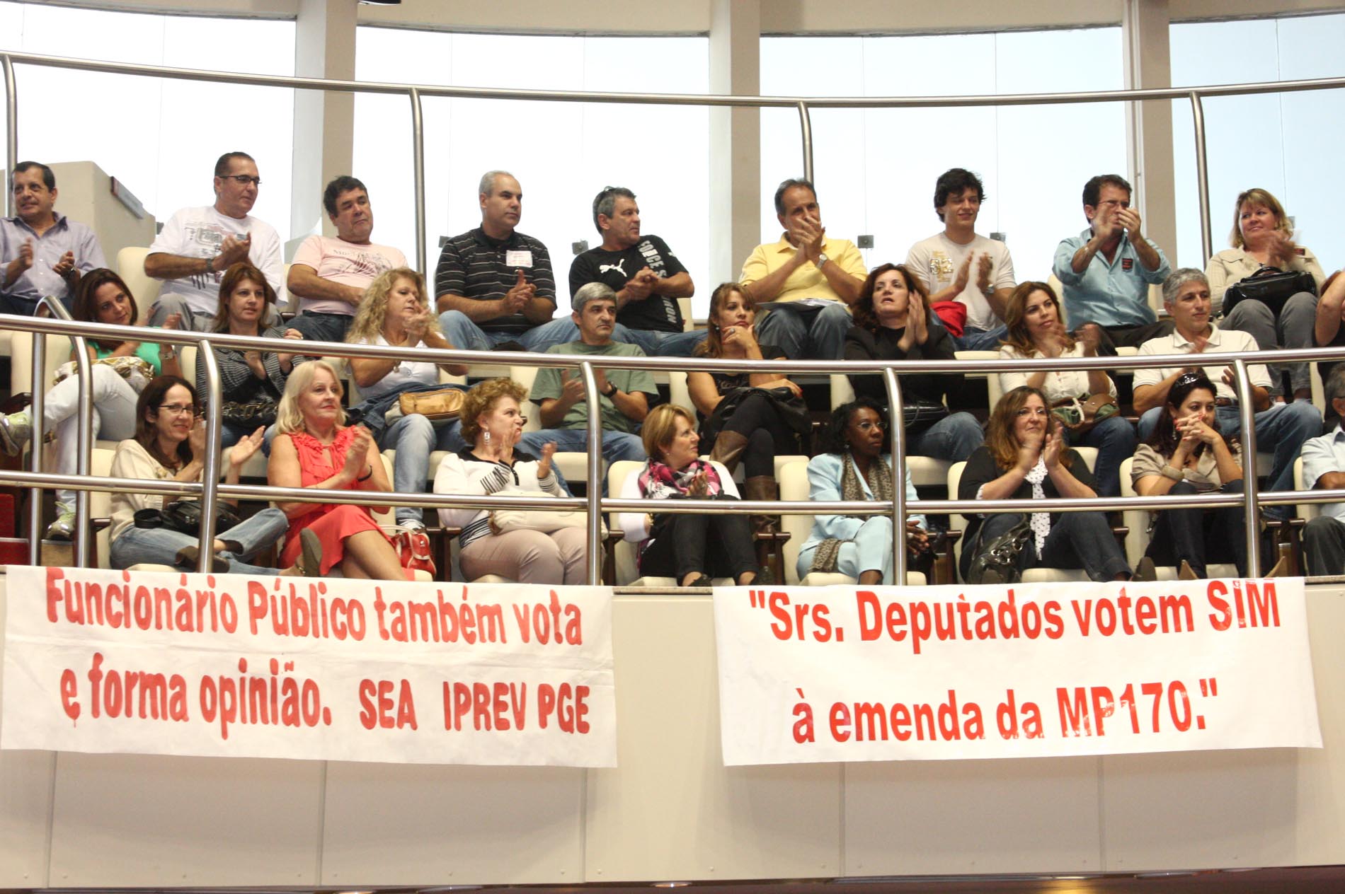 Sessão Ordinária - Plenário Osni Régis - Tarde