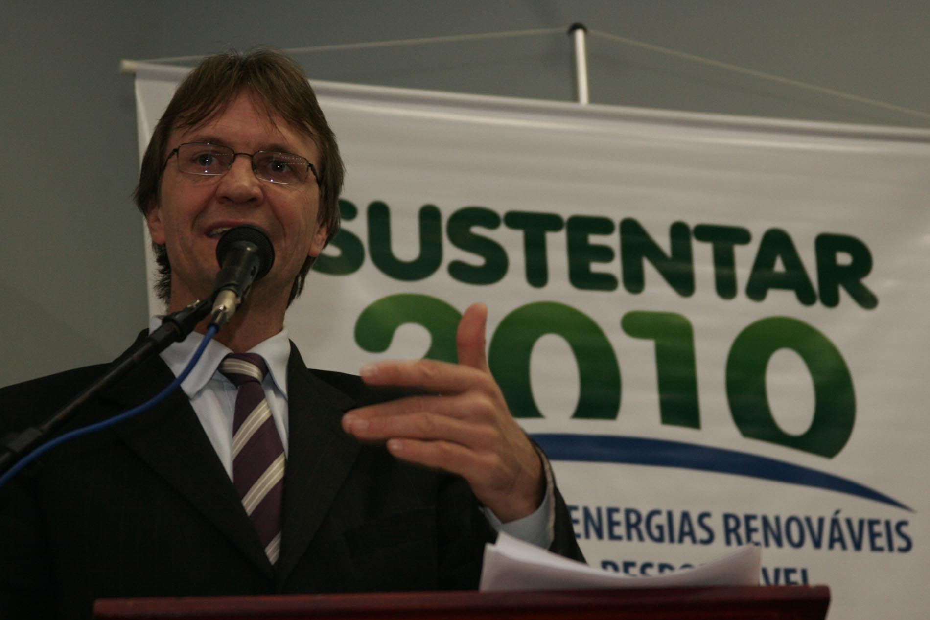 Sustentar 2010 - III Fórum sobre energias renováveis e consumo responsável - Local: Lang Palace Hotel - Centro - Chapecó/SC
