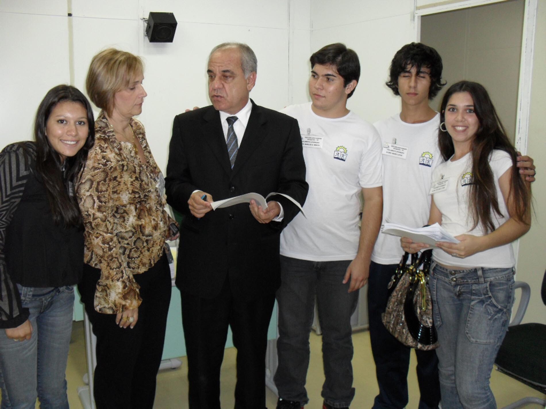 Dos Gabinetes – Alunos pedem apoio para projeto de segurança nas escolas