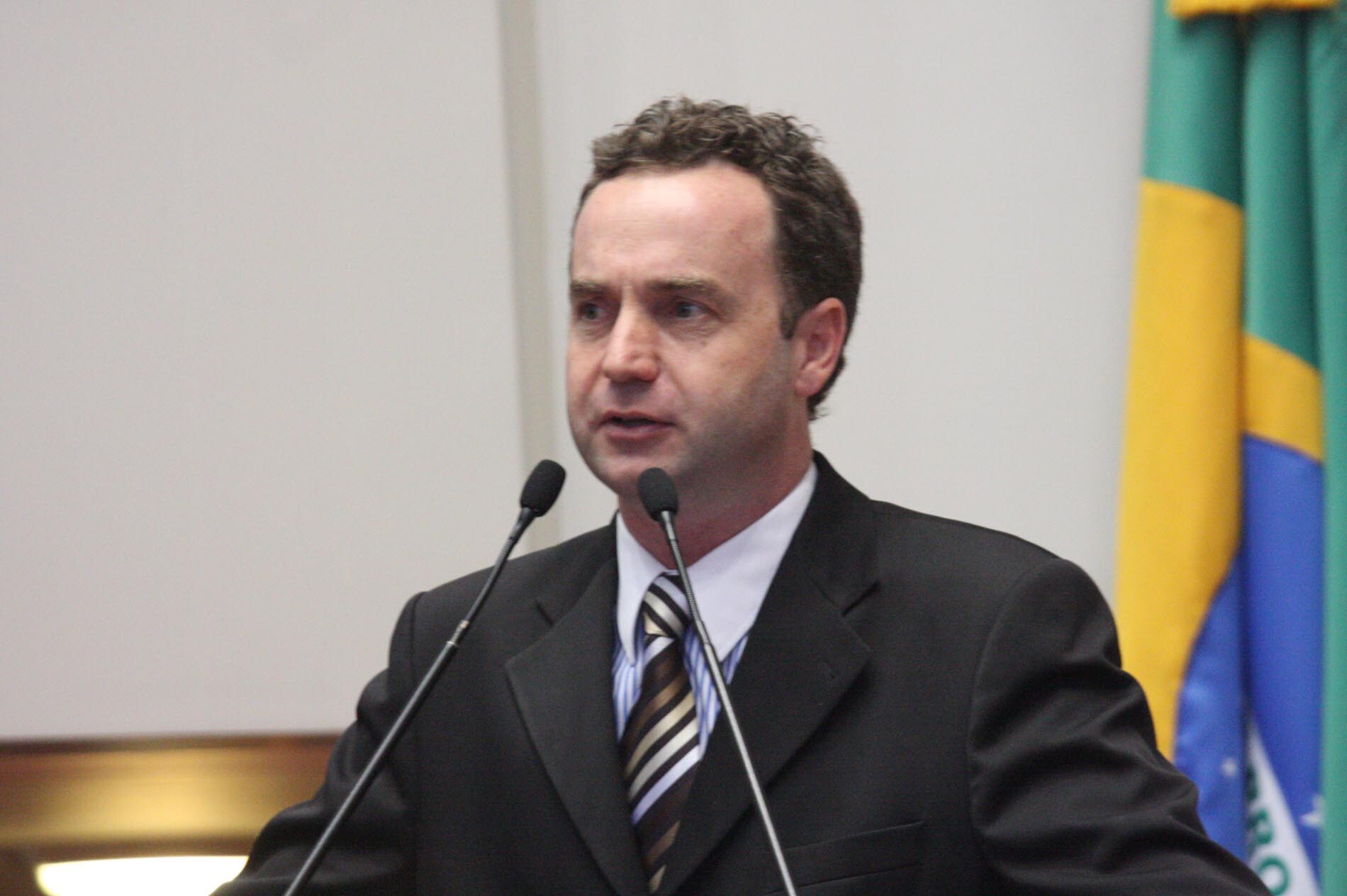 Dos Gabinetes – Dieter leva à Assembleia reinvidicações de Guaramirim