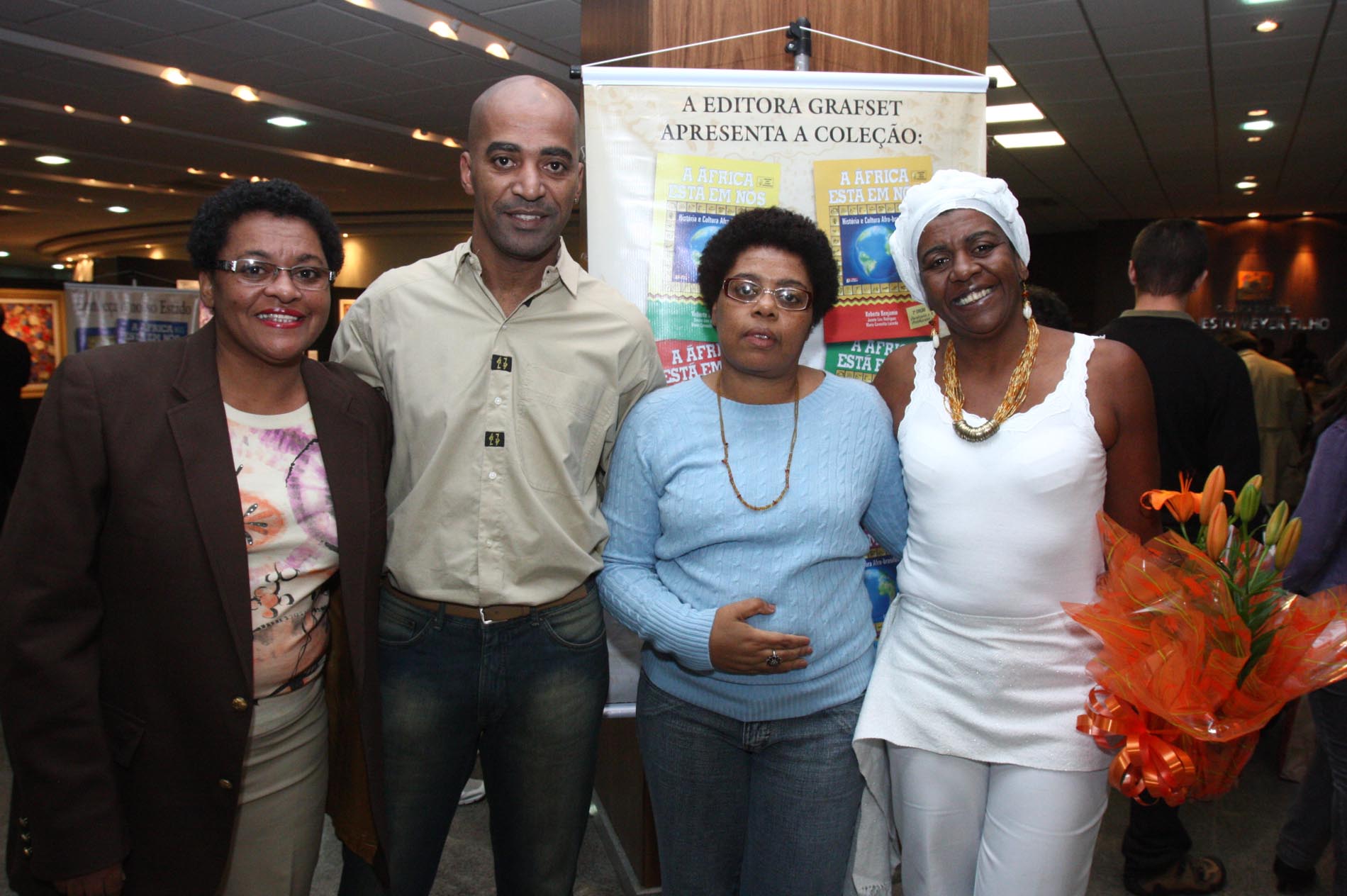 Lançamento da Publicação Didática Africanidades Catarinense