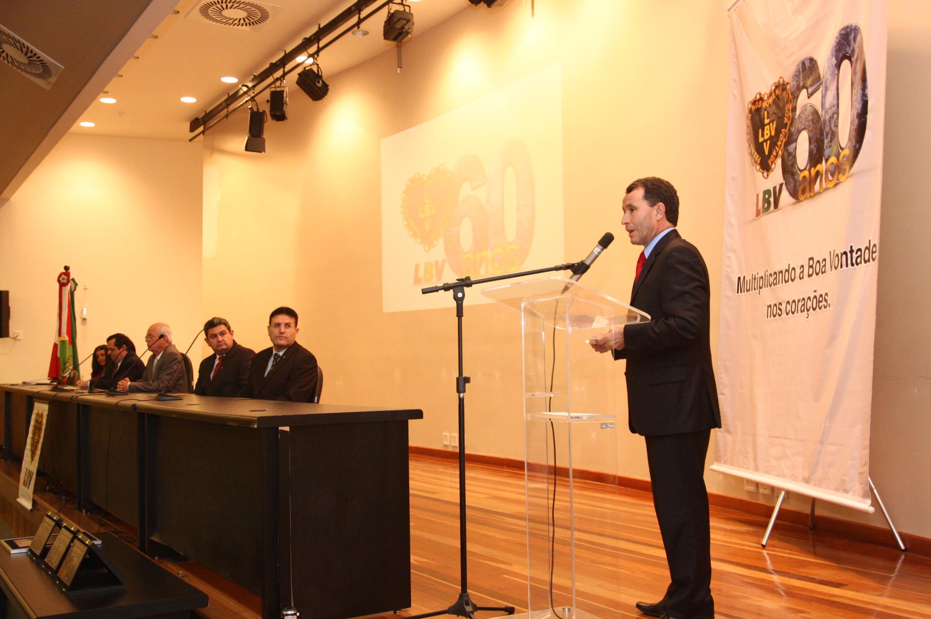 Ato Parlamentar Solene em homenagem aos 60 anos da Legião da Boa Vontade - LBV