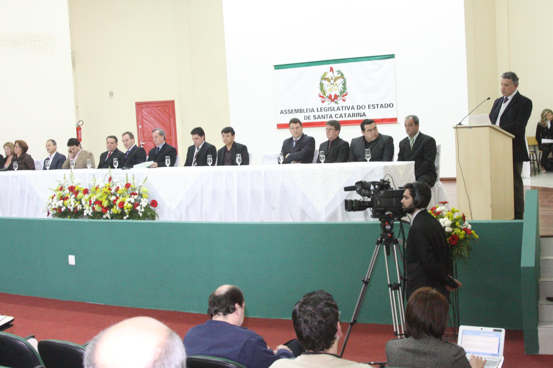 Legislativo presta homenagem a Tijucas no aniversário de 150 anos de emancipação