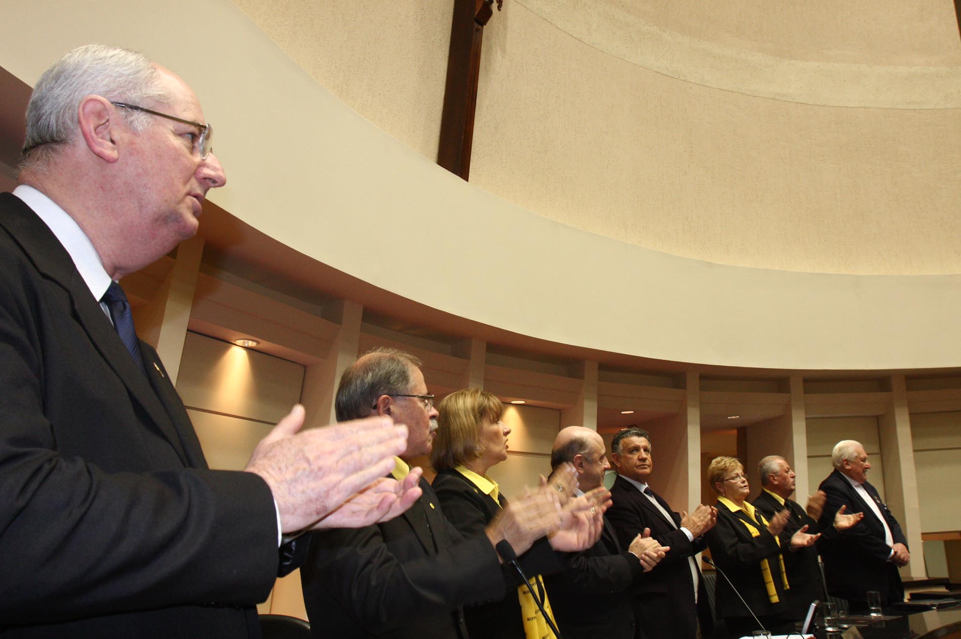 Sessão Especial em homenagem ao Movimento de Irmãos da Igreja Católica pela passagem dos seus 40 anos de fundação