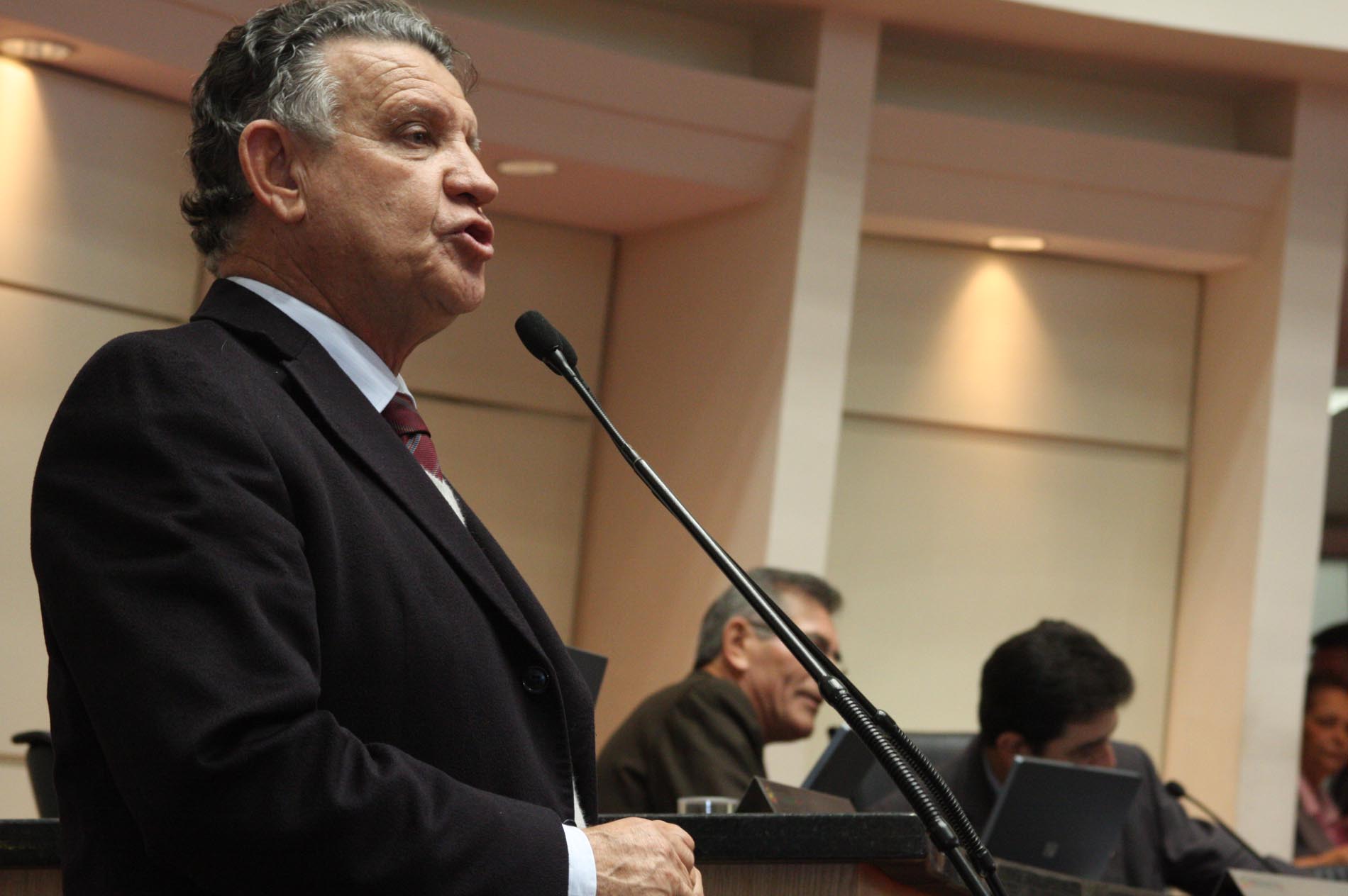 Parlamentar busca apoio para implantação do Estaleiro de Biguaçu