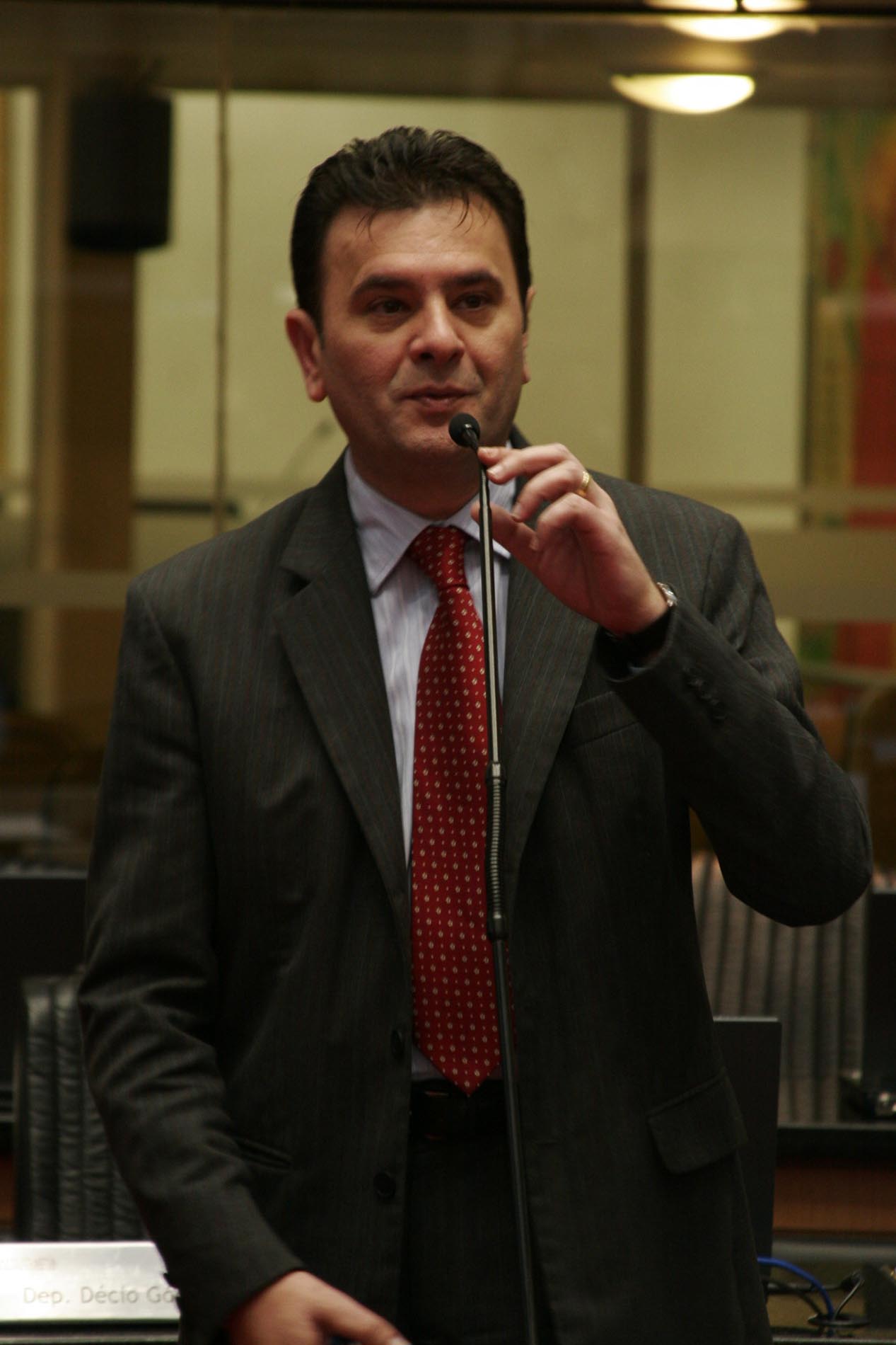 Deputado Elizeu Mattos (PMDB)