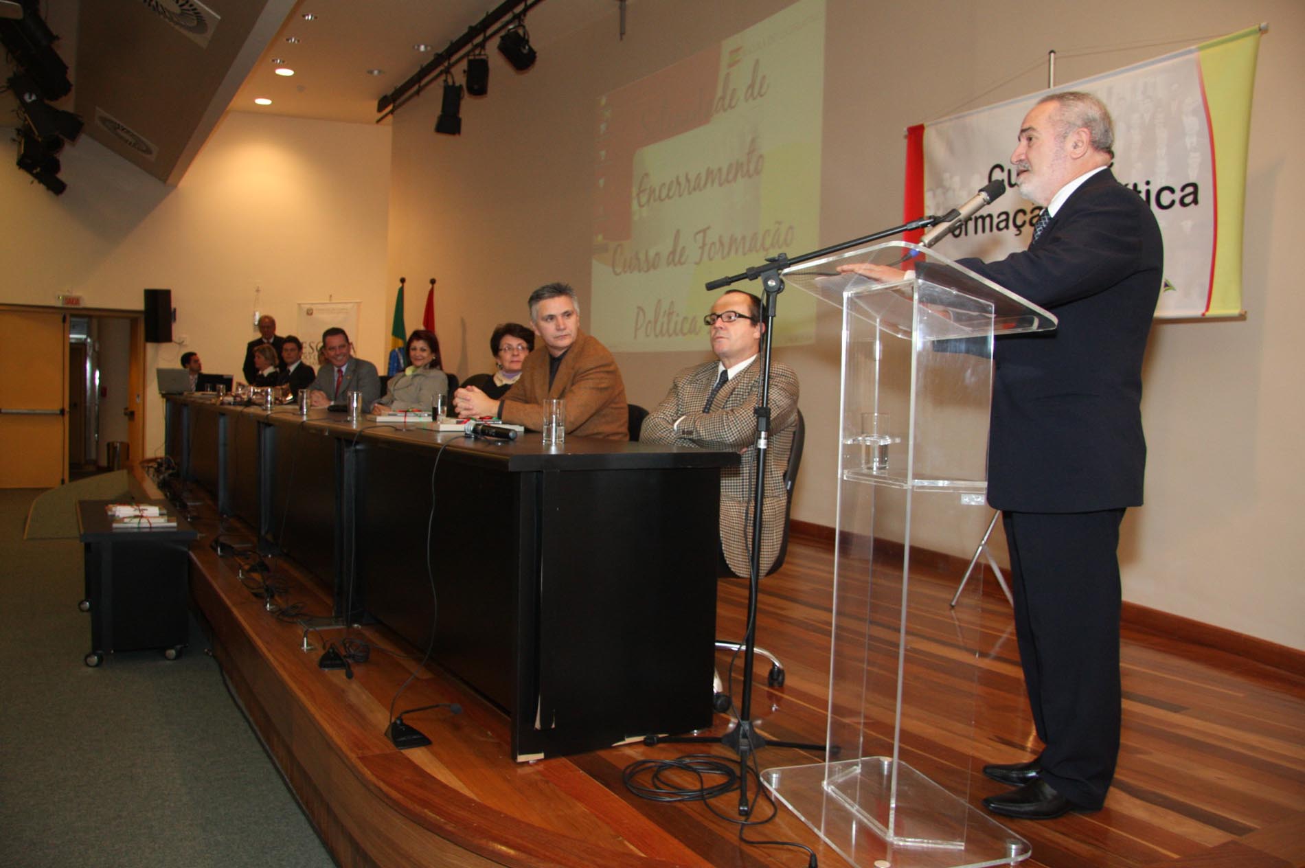 Solenidade de encerramento do Curso de Formação Política 2010/01