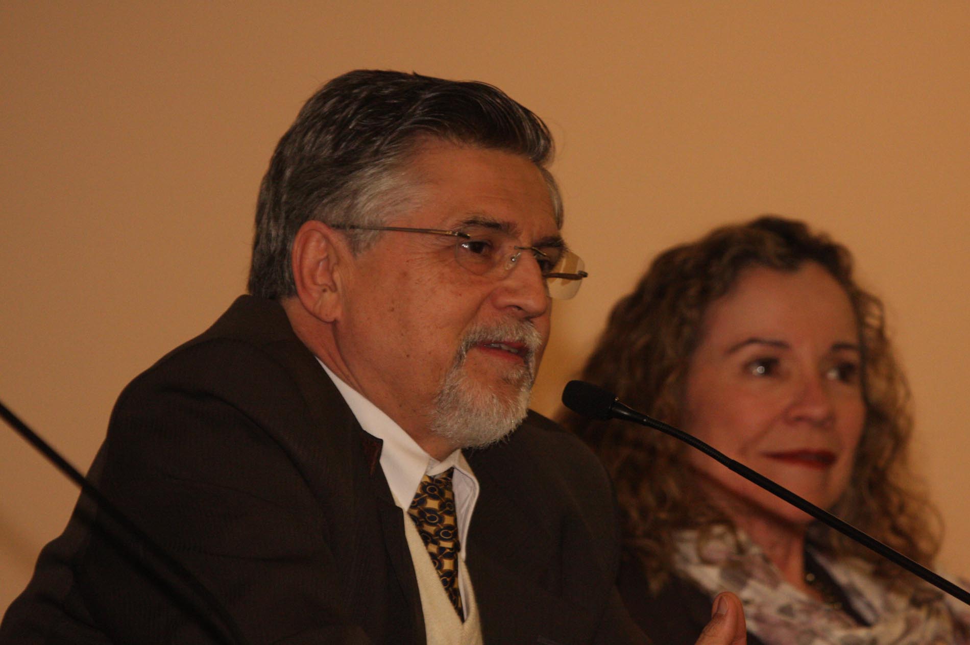 Palestra sobre a Importância do papel da cuidadora na rede social de proteção a pessoa idosa