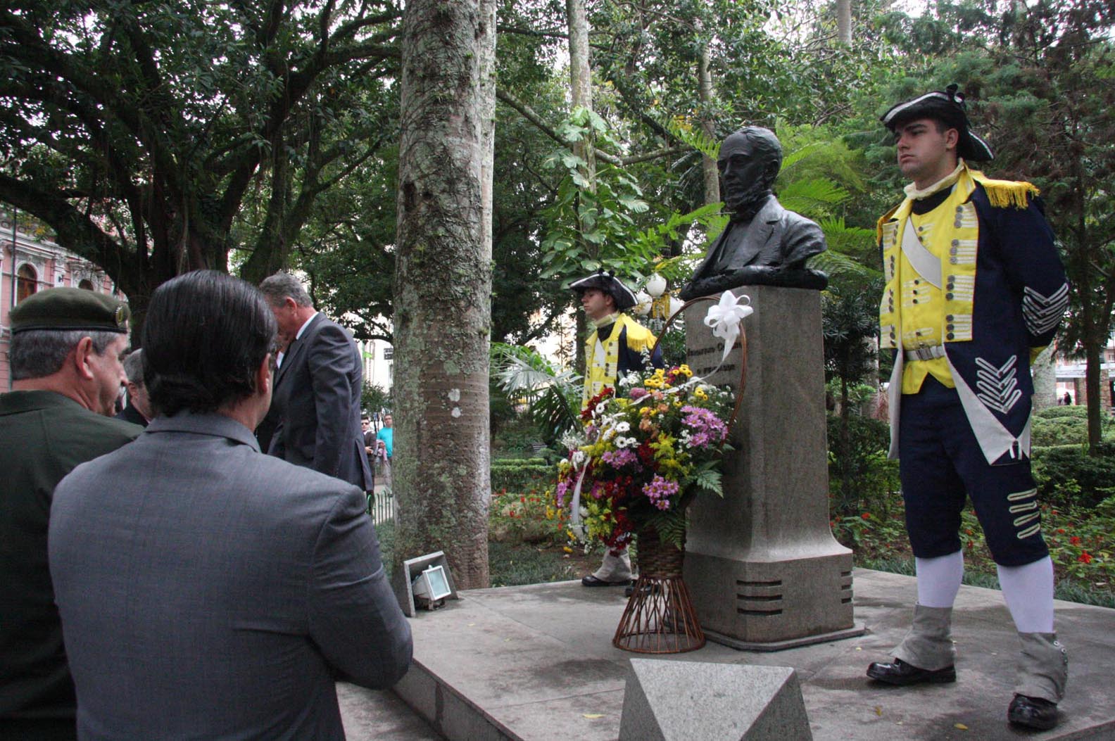 Homenagem a Jerônimo Coelho - Local: Praça XV de Novembro