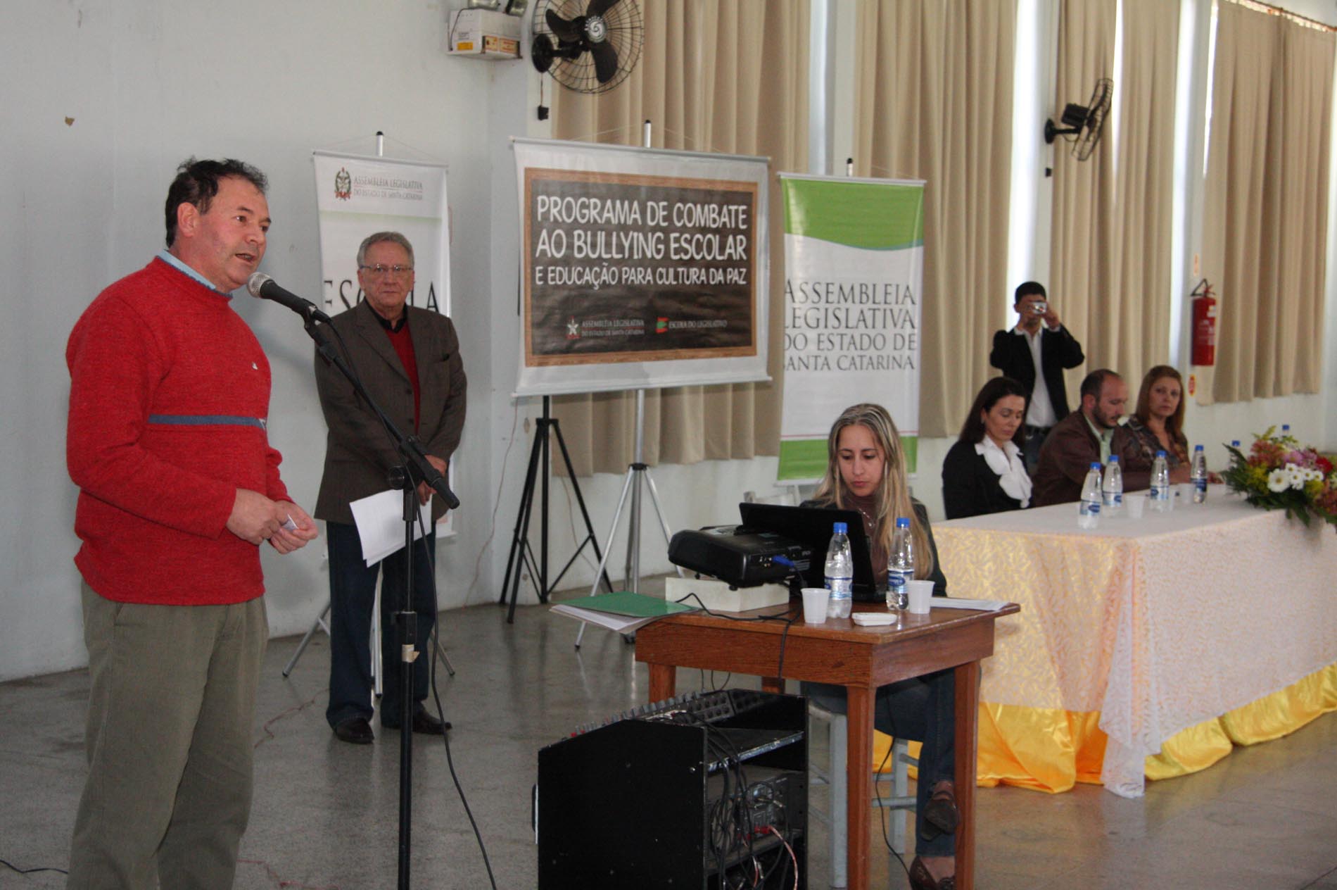 Programa de Combate ao Bullying Escolar