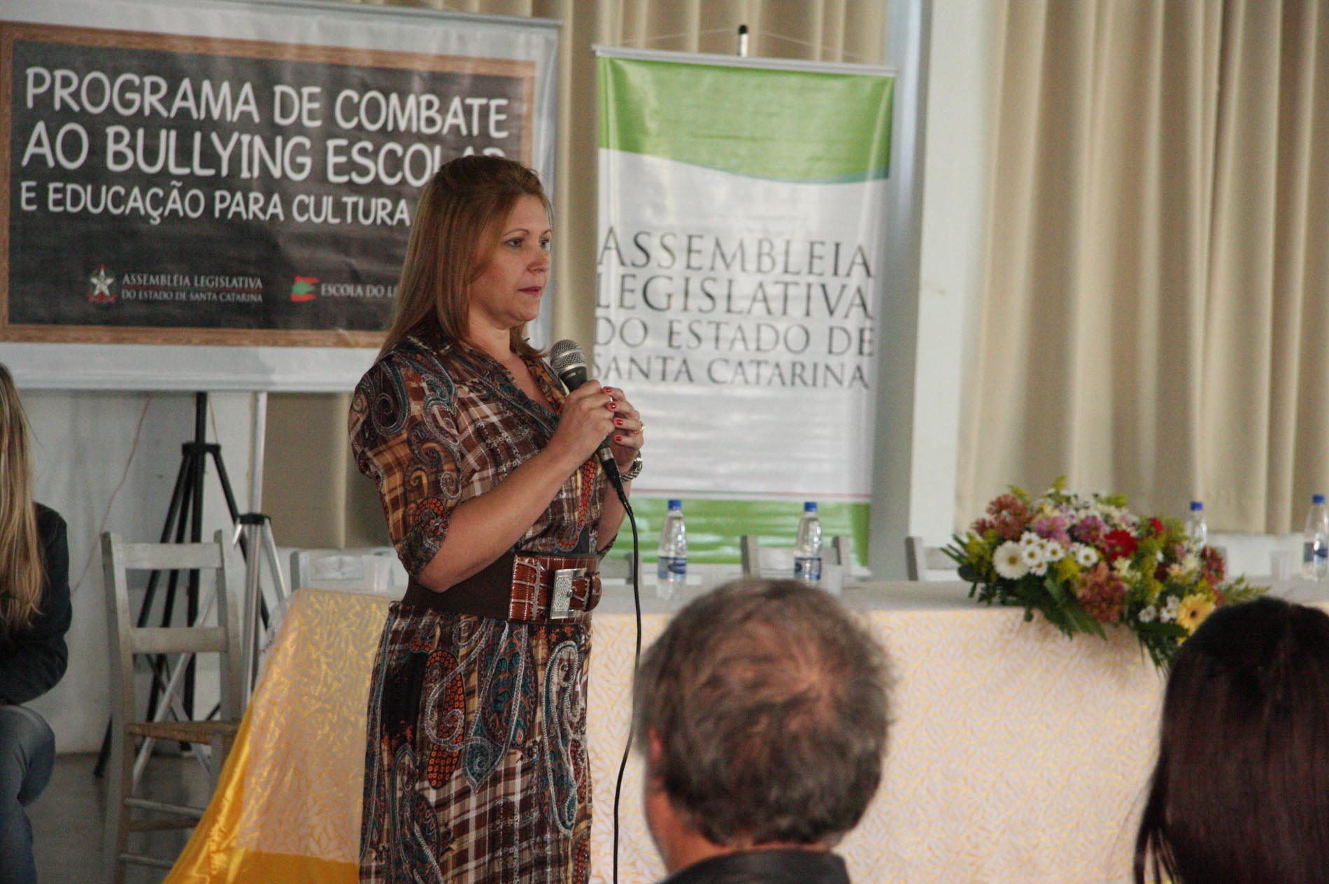 Programa de Combate ao Bullying Escolar