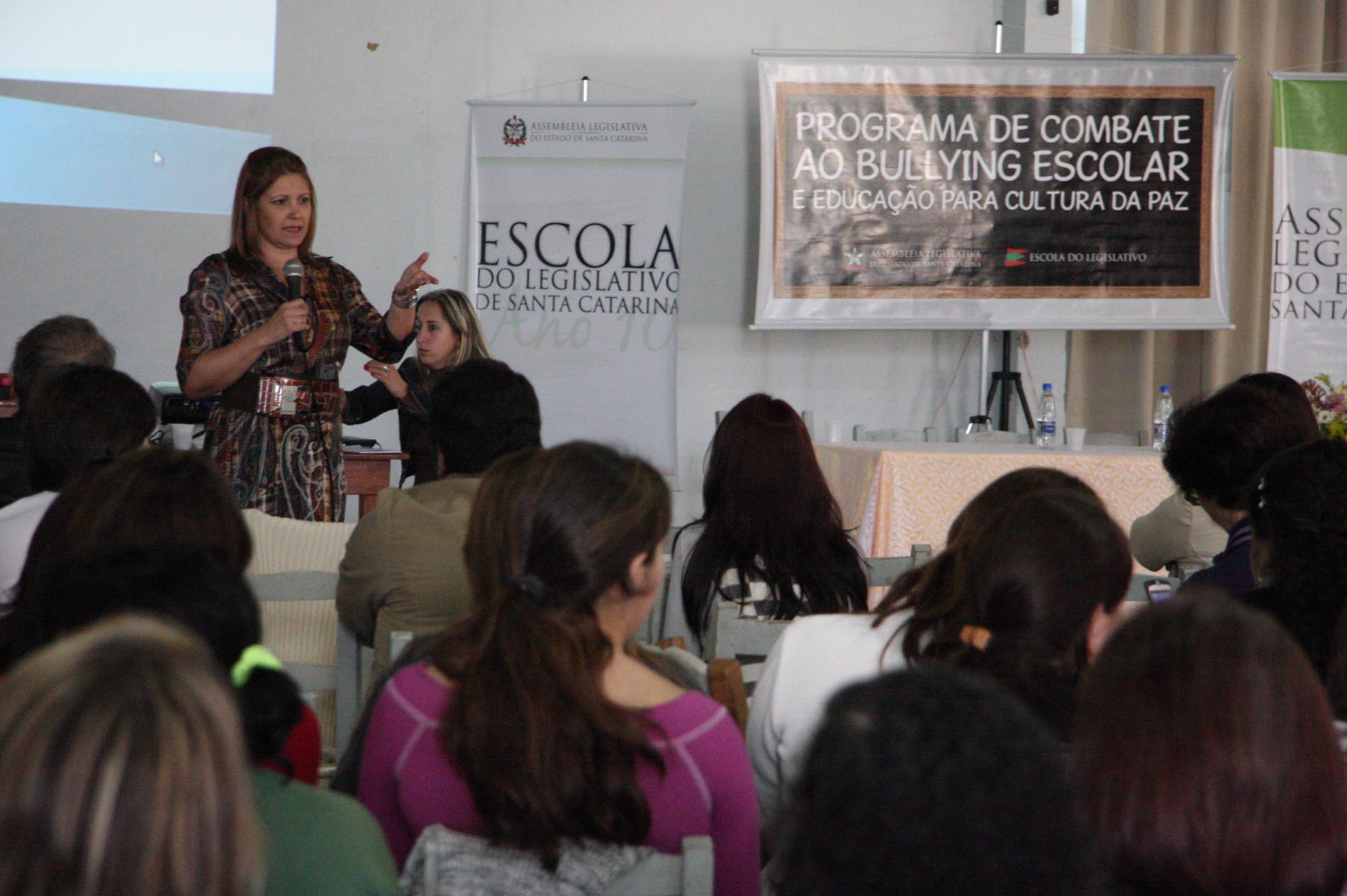 Programa de Combate ao Bullying Escolar
