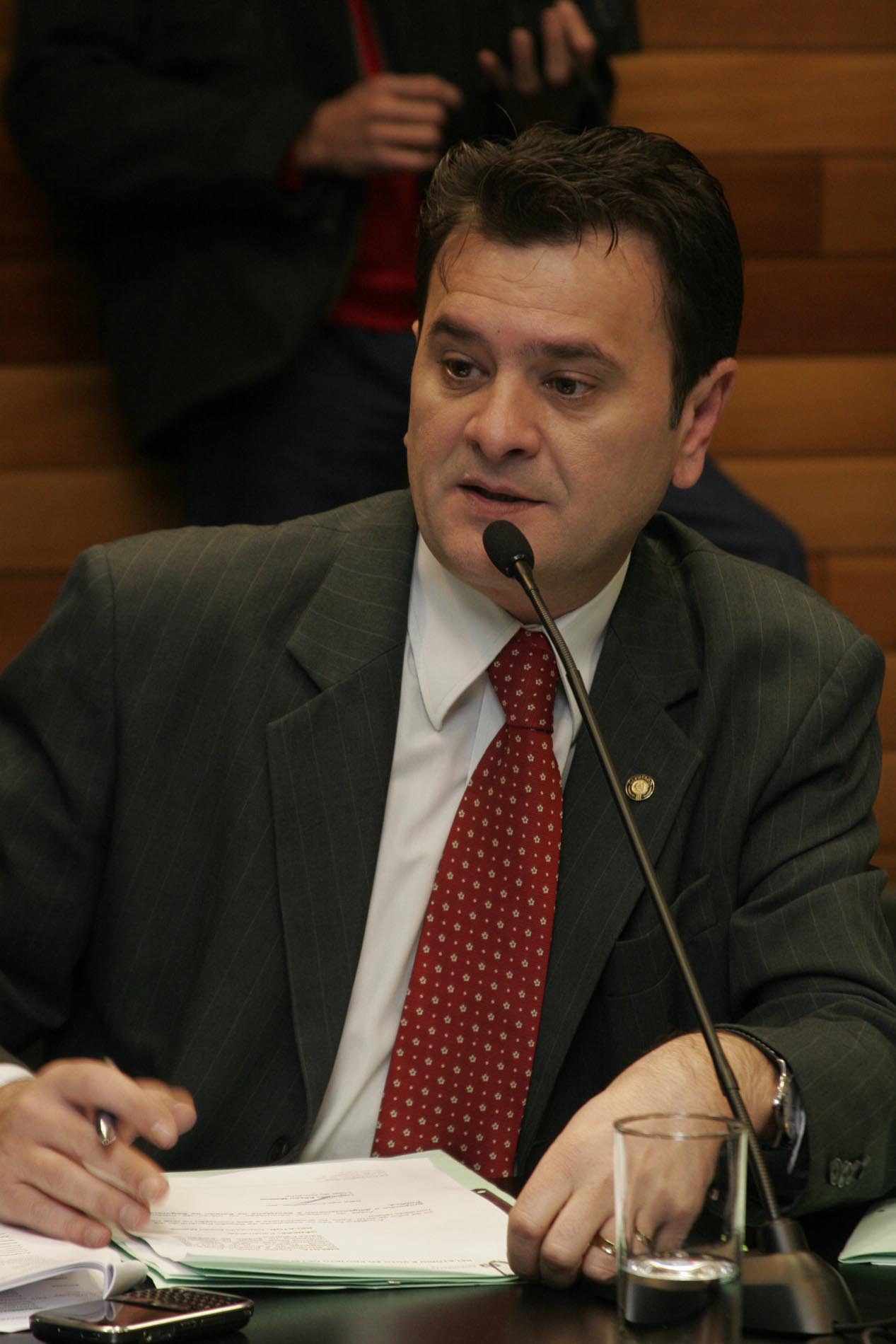 Deputado Elizeu Mattos (PMDB)