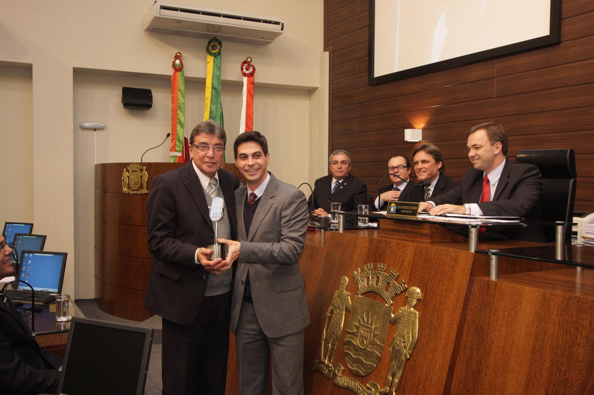 Homenagem a Imprensa