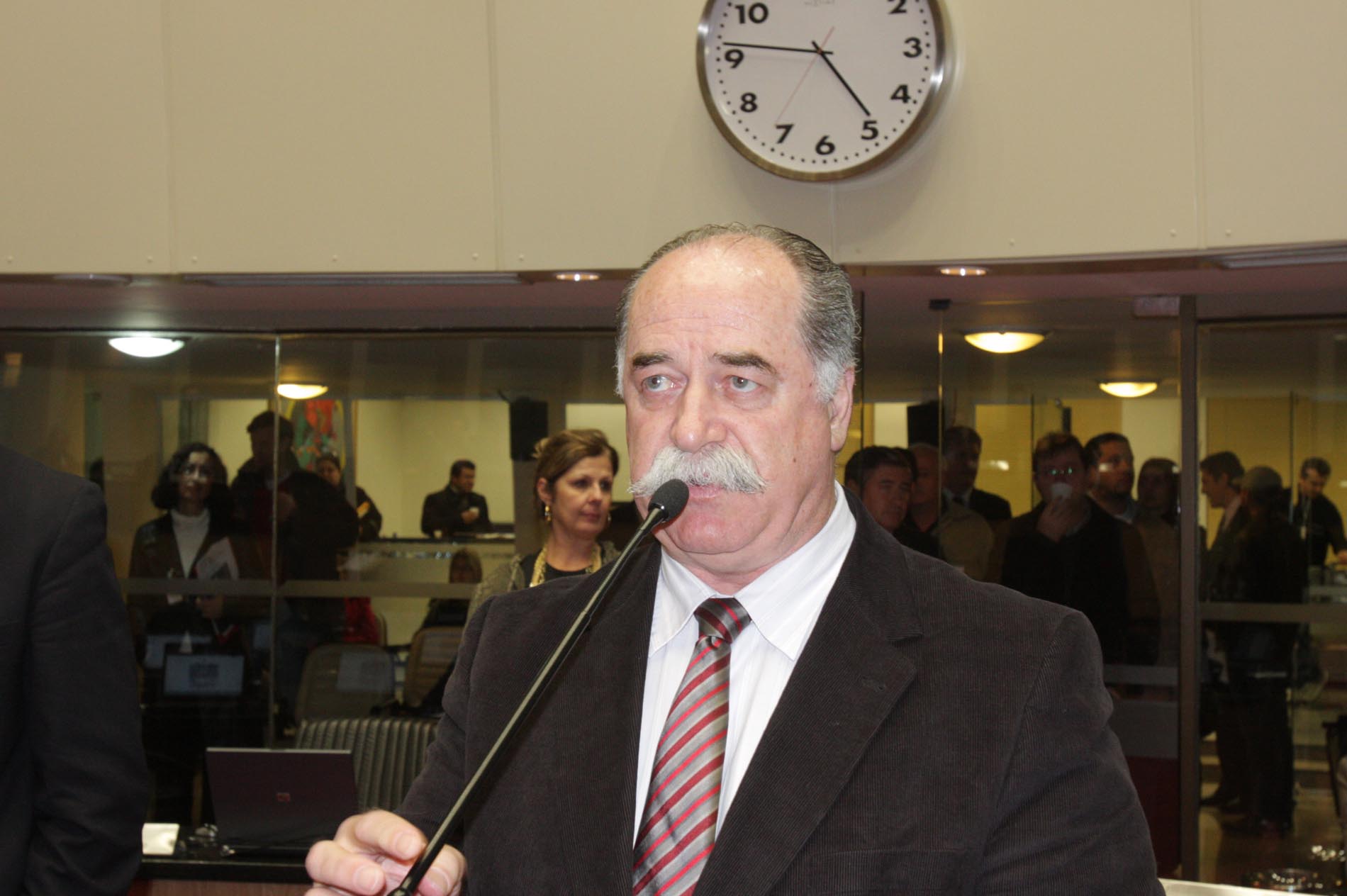 Deputado Romildo Titon (PMDB) – Tarde