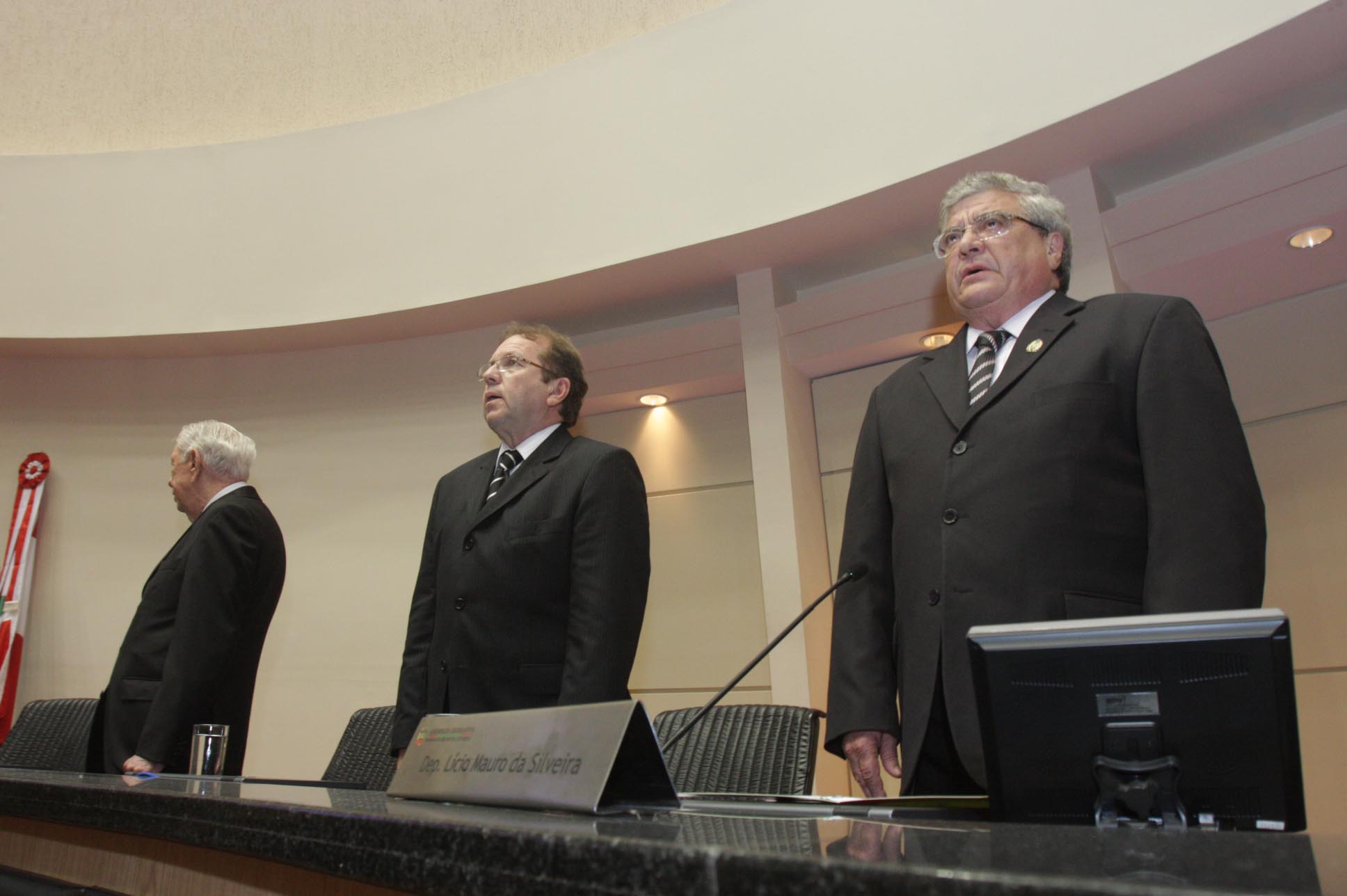 Sessão Especial em homenagem ao Jubileu de Ouro da Associação Coral de Florianópolis