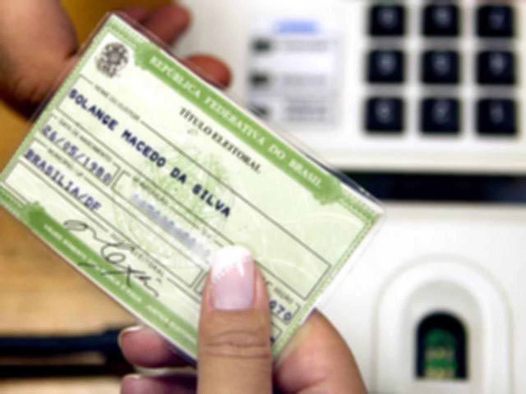 Emissão de segunda via do título eleitoral mobiliza TRE/SC