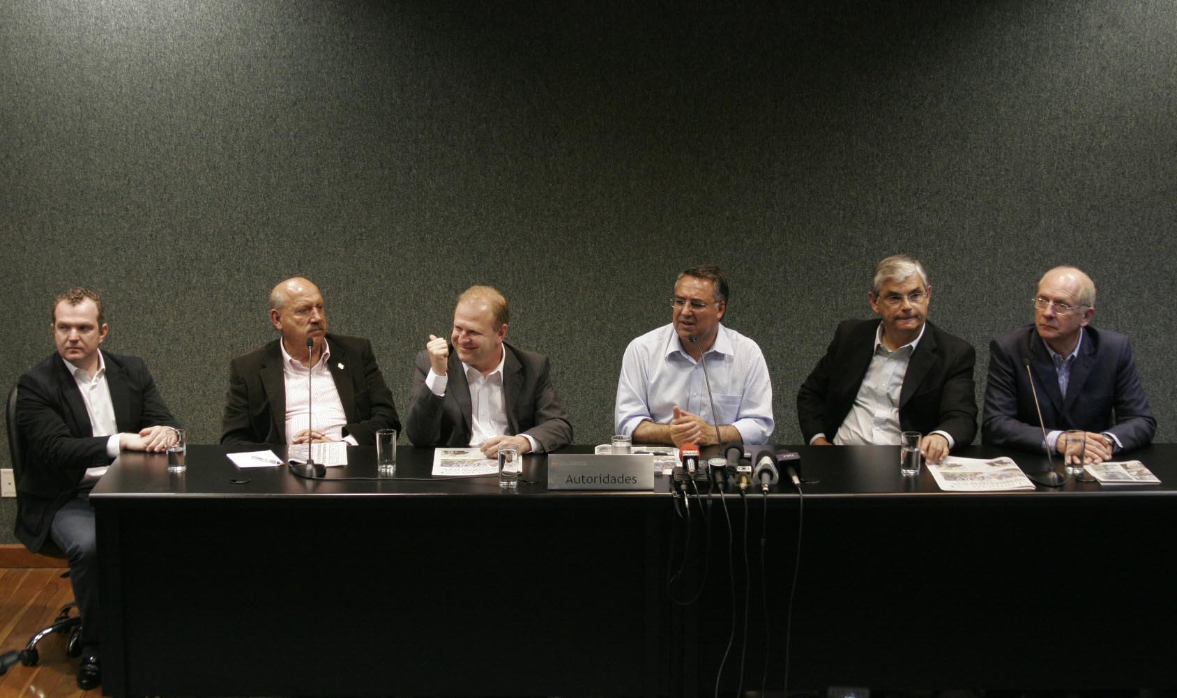 Coletiva de Imprensa com o candidato eleito para o governo do Estado