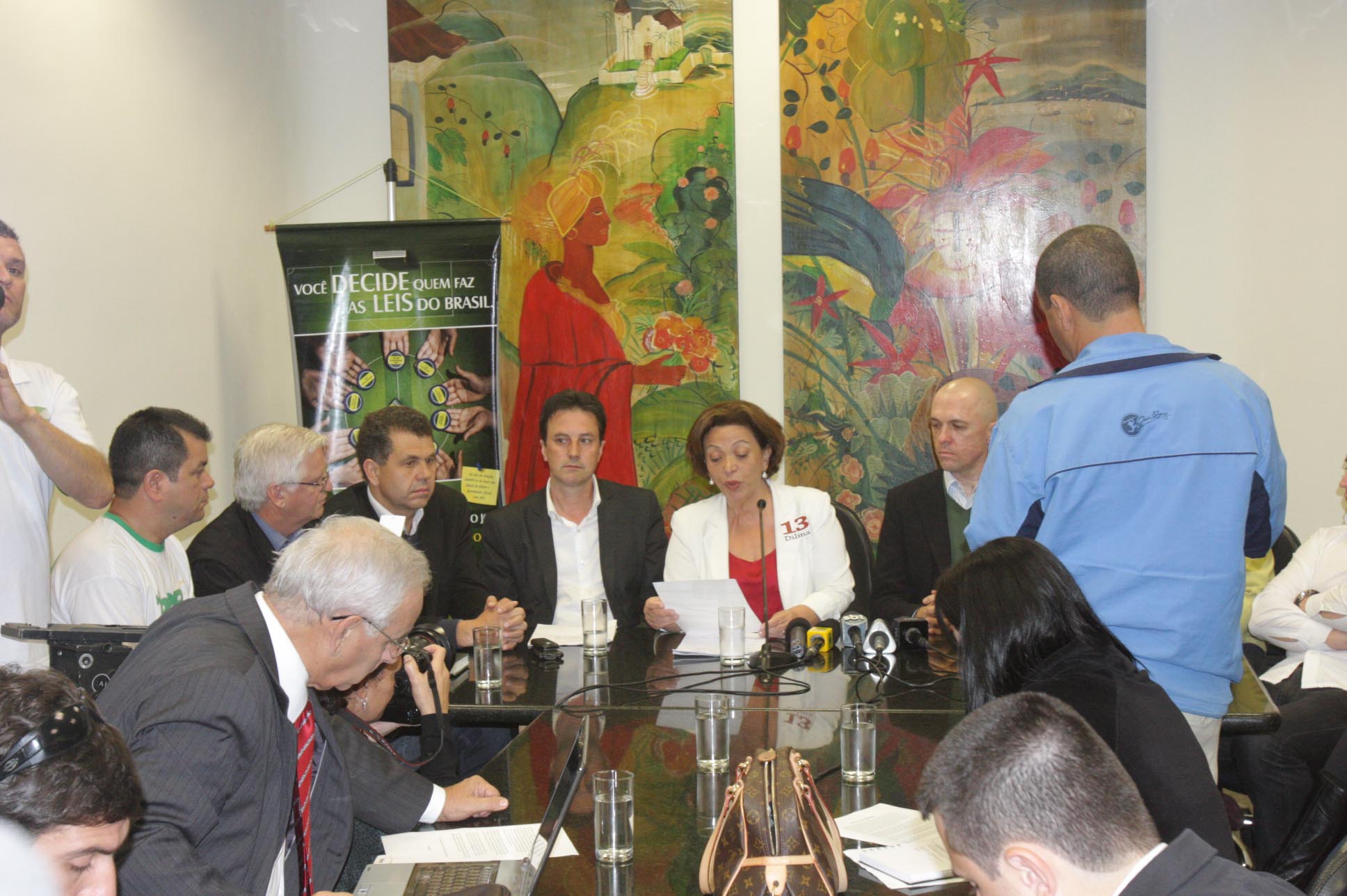 Coletiva - Ideli Salvatti