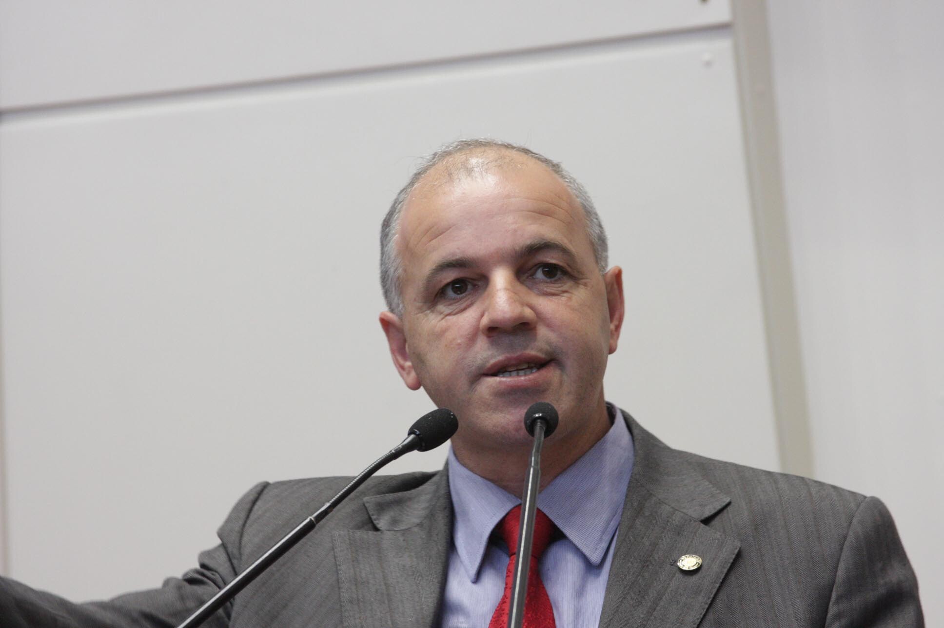 Dos Gabinetes –  Deputado Sargento Soares é reeleito com 37.745 votos