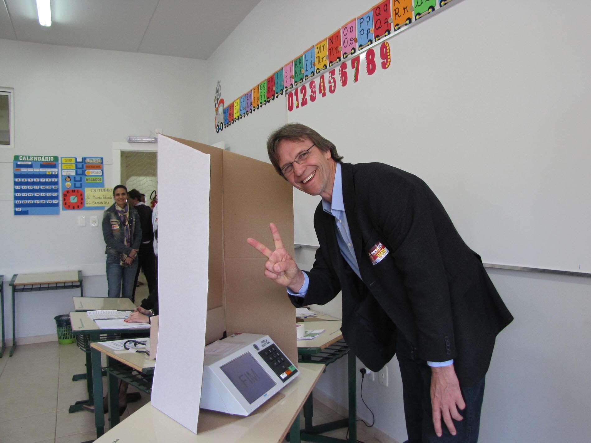 Dos Gabinetes – Deputado federal eleito com quase 115 mil votos, Uczai já articula campanha de Dilma