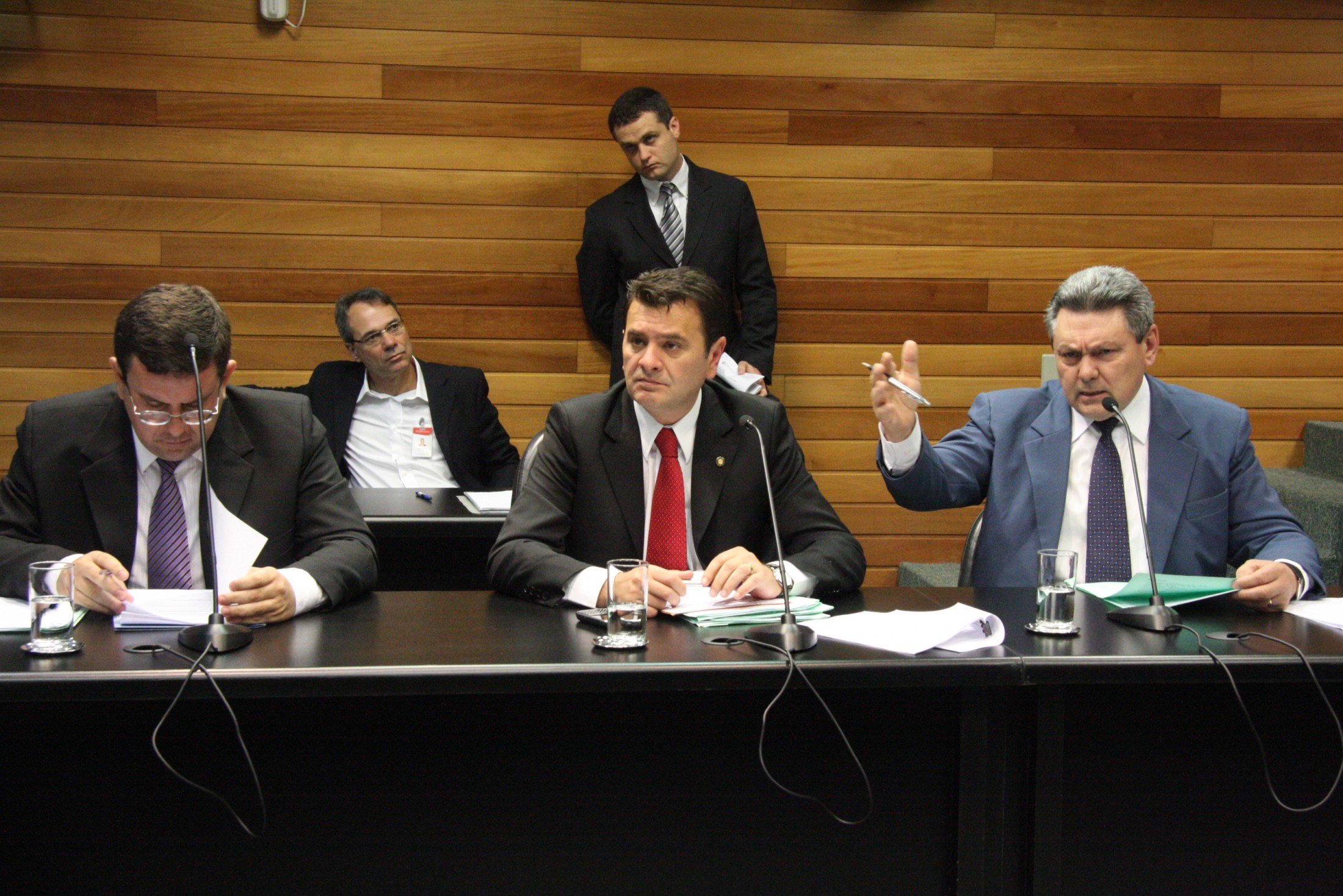 Comissão de Constituição e Justiça