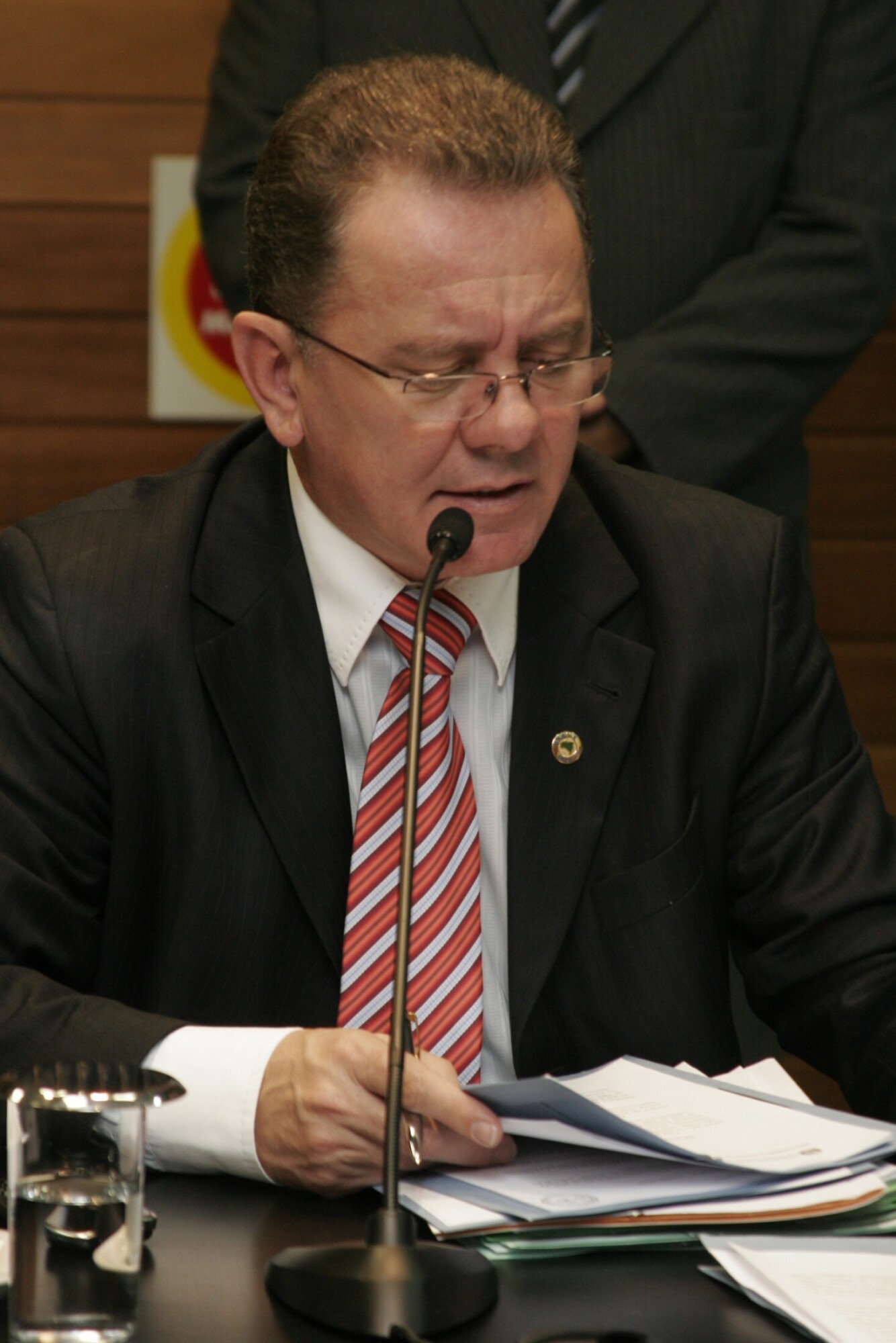 Dos Gabinetes – Assembleia aprova nome de Lício Mauro para Escola do Legislativo