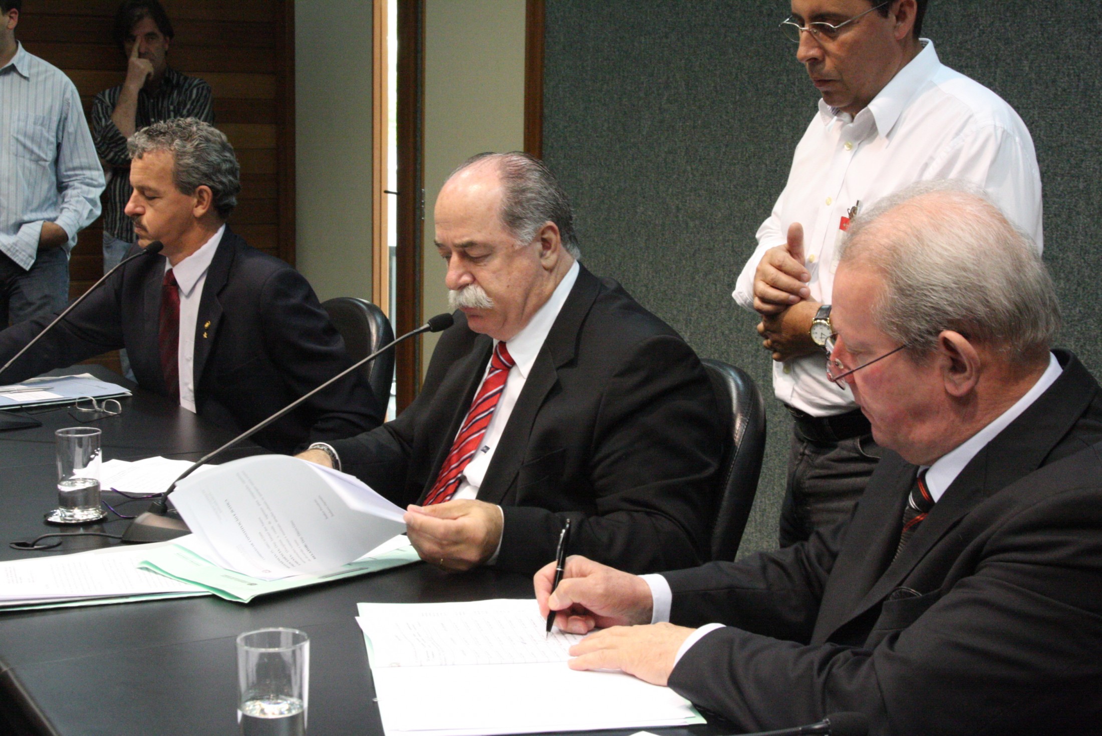 Comissão de Constituição e Justiça