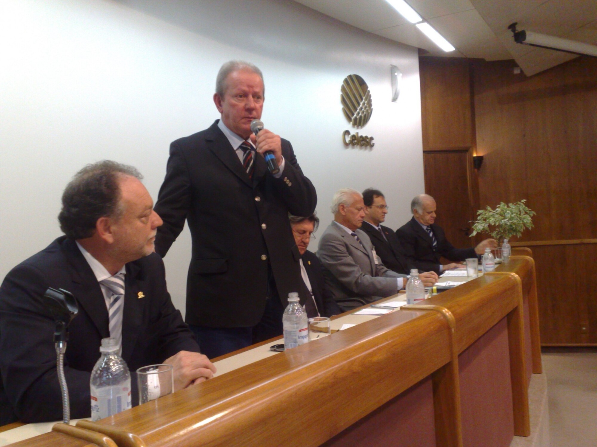 Dos Gabinetes – Celesc lança programa para hospitais filantrópicos