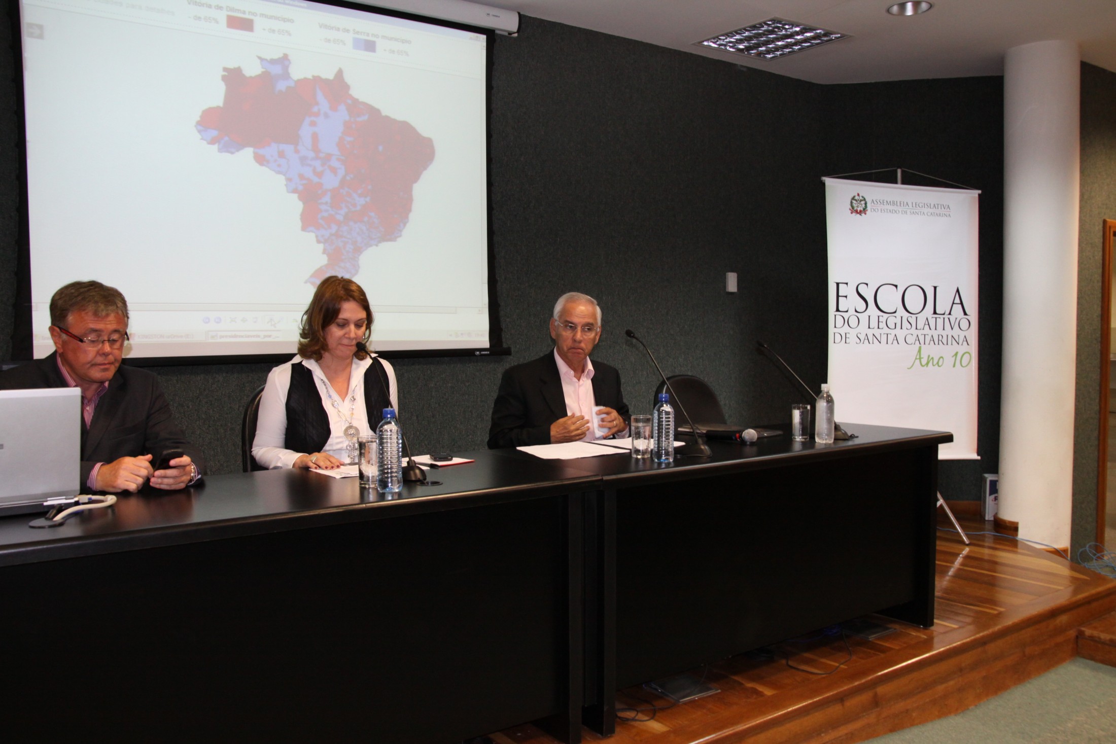 Debate ''Análise das Eleições e o Futuro Político de Santa Catarina e do Brasil''